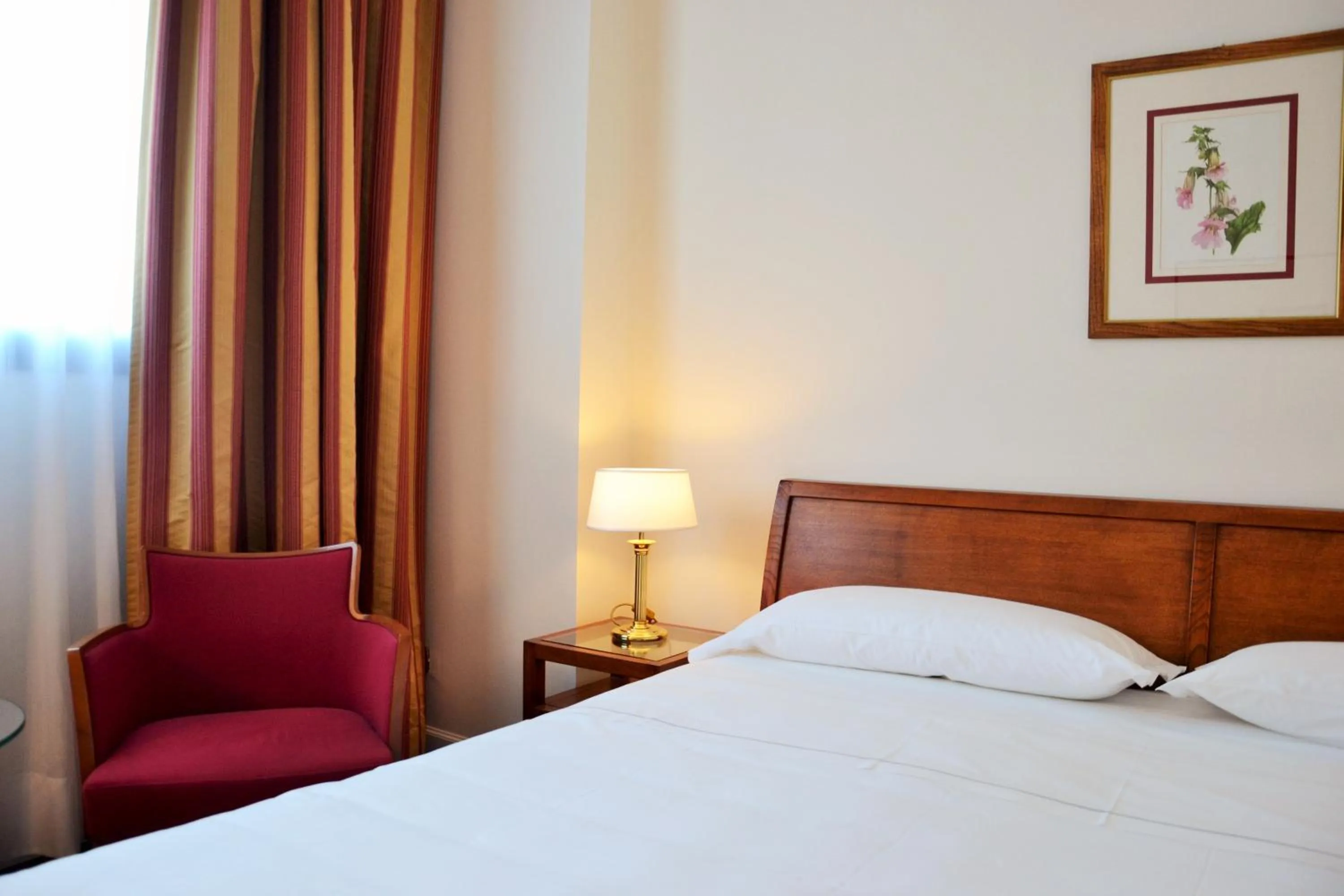 Bed in Delta Hotel Apartments