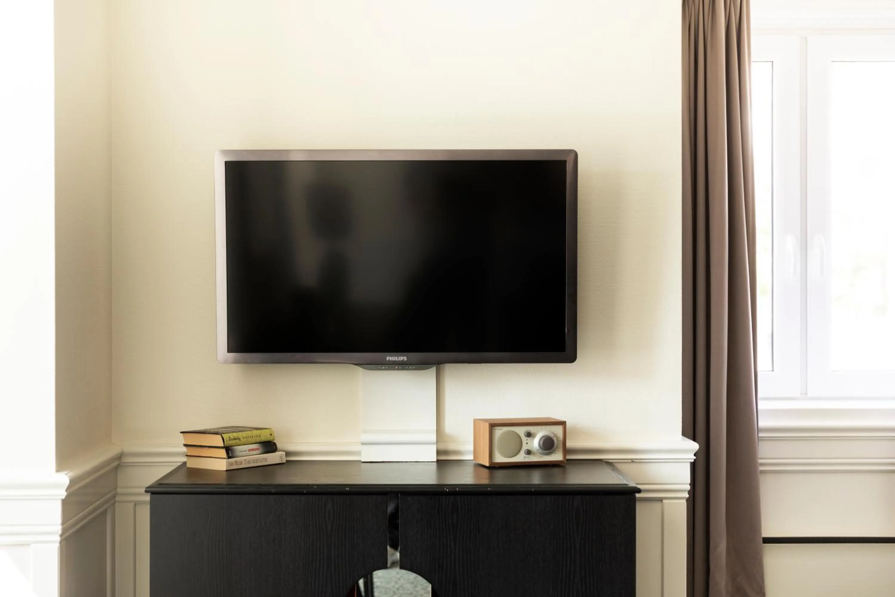 TV and multimedia in Home Hotel Atlantic