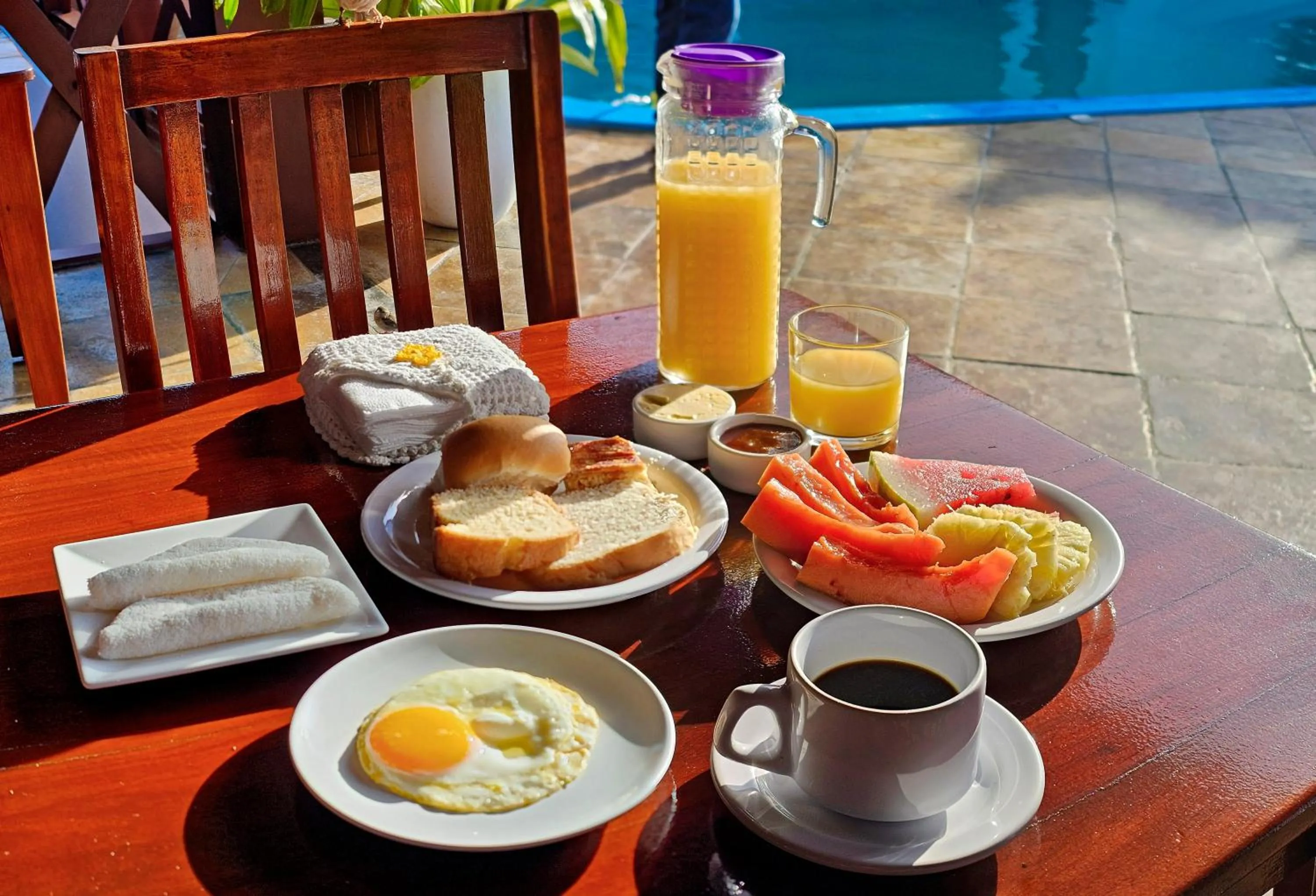 Breakfast in Mini Hotel