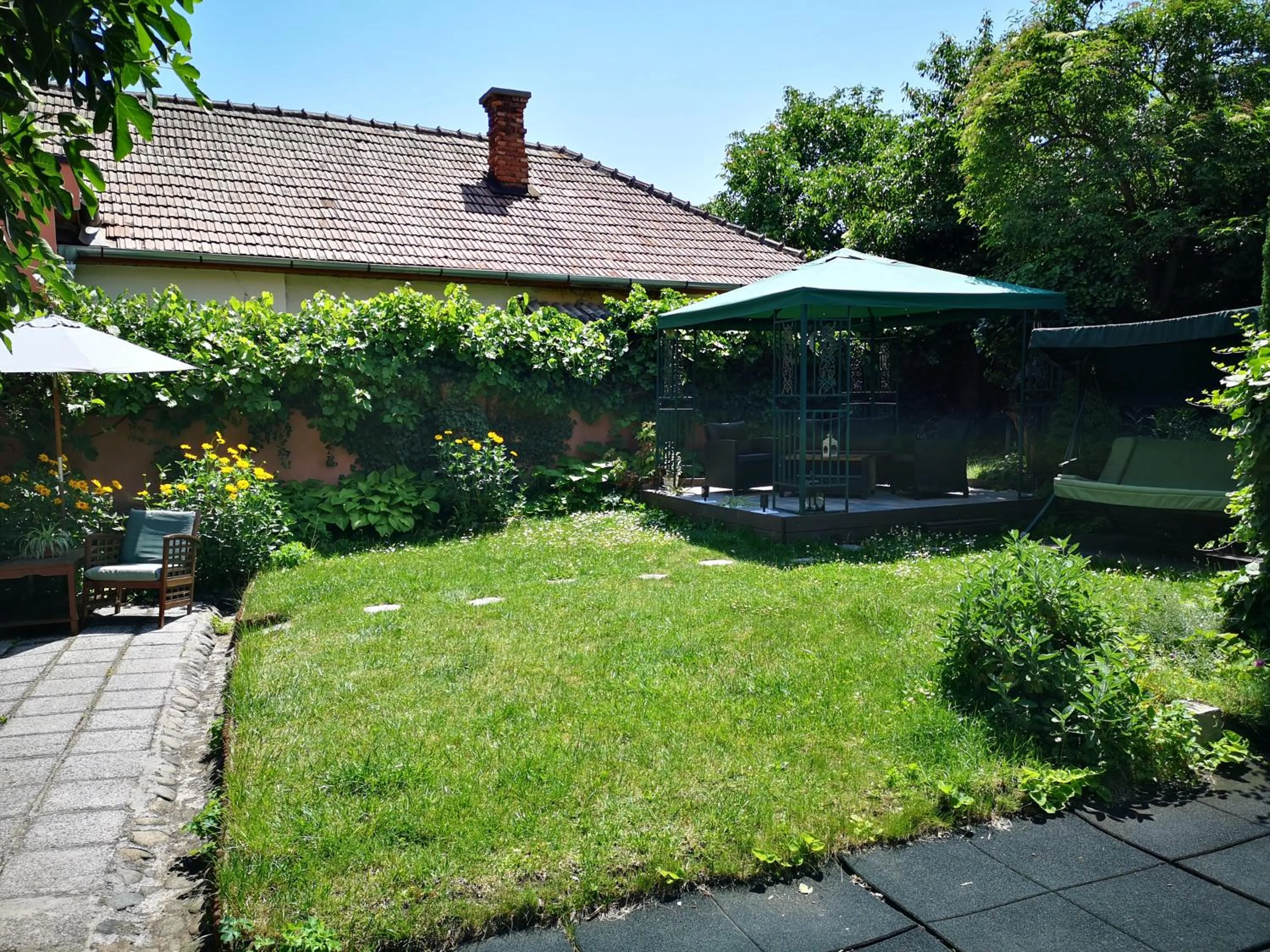 Garden in Villa-Hotel Escala