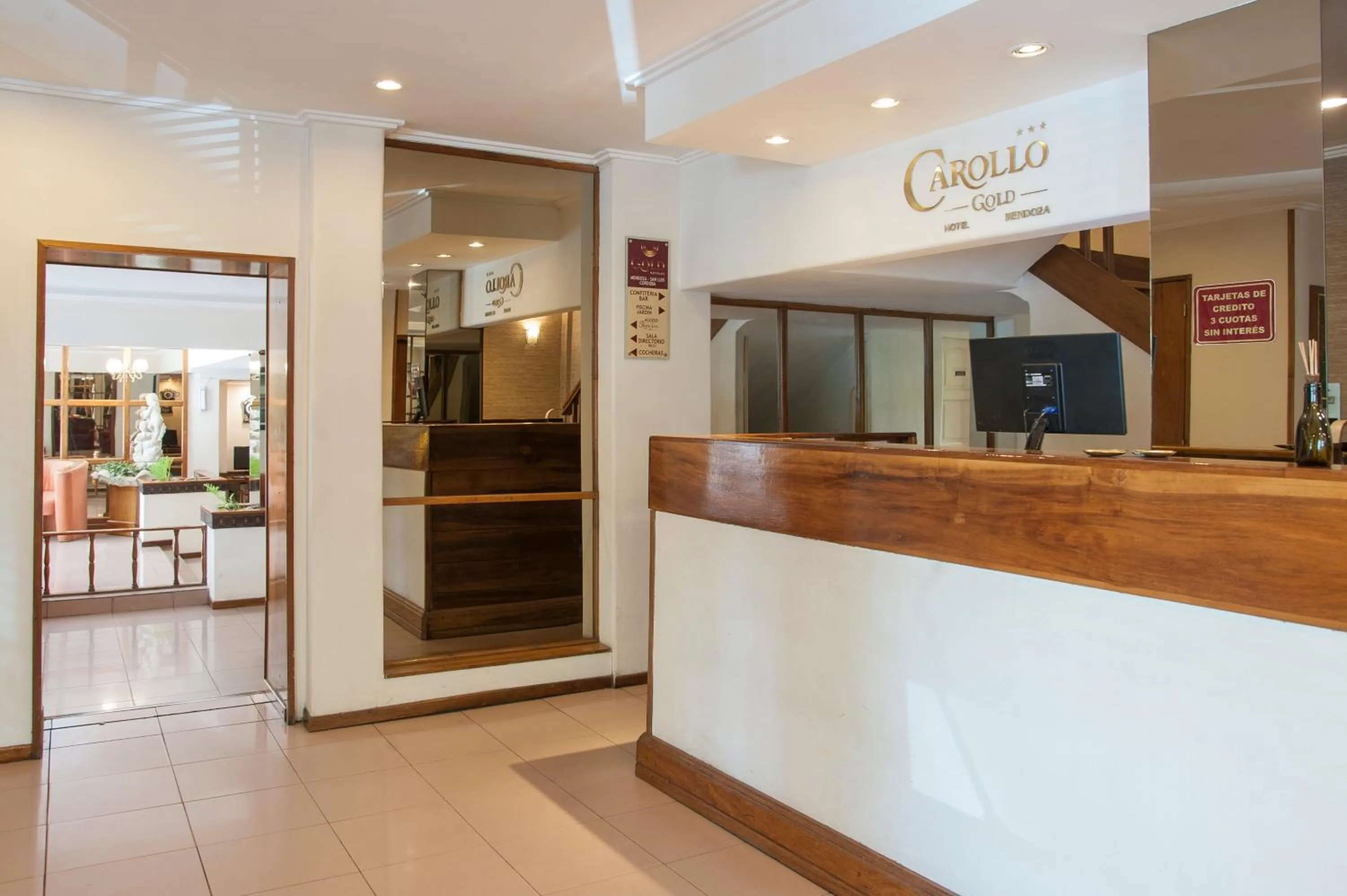 Hotel Carollo
