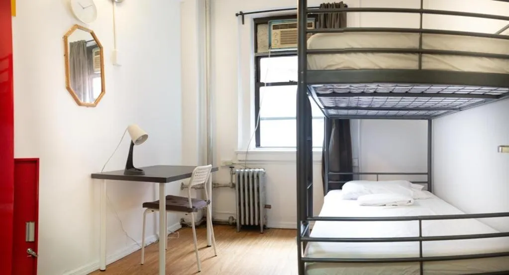 Bunk Bed in Jazz on the Park Youth Hostel