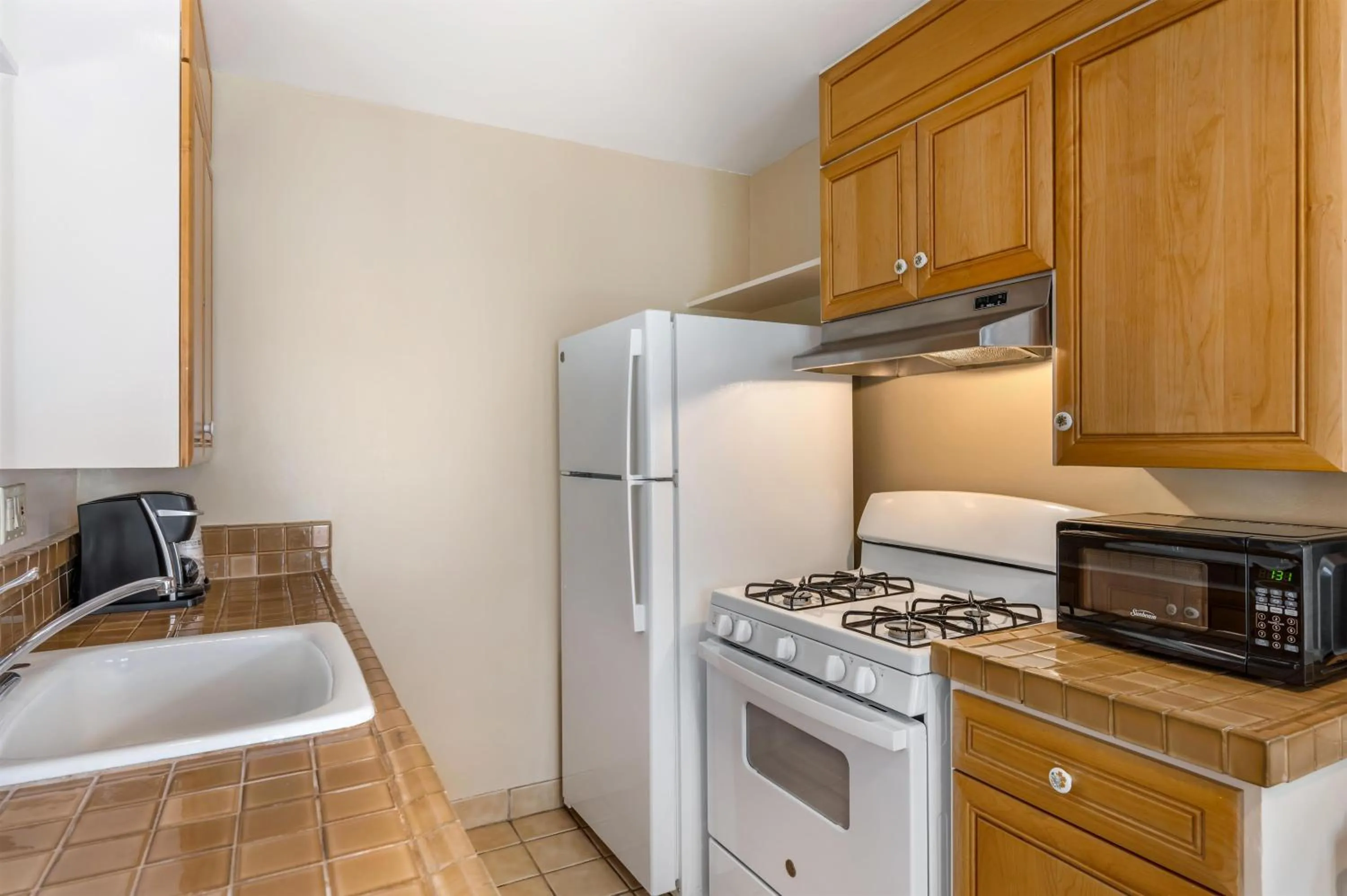 Bedroom in Best Western Plus Santa Barbara