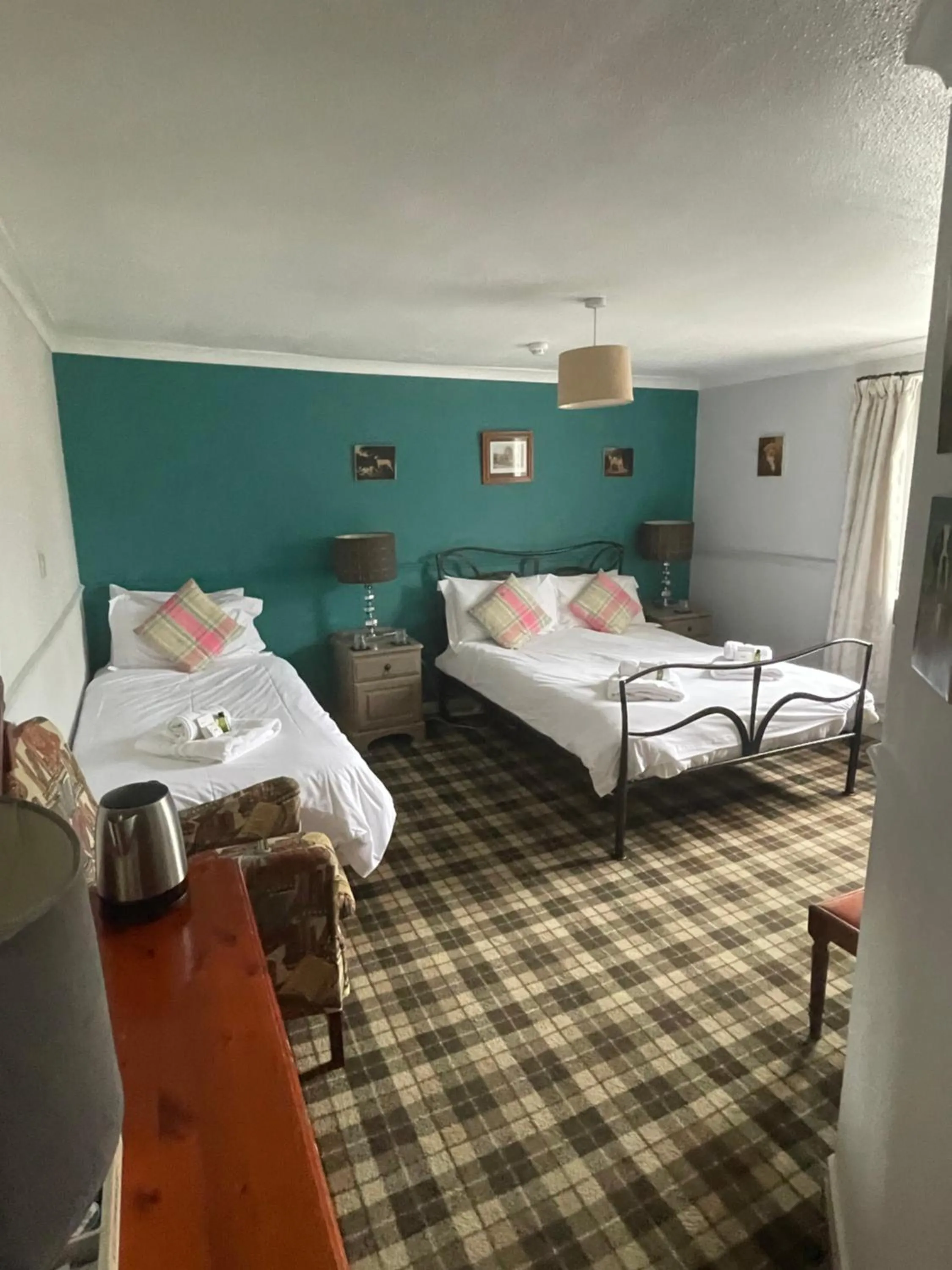 Bed in The Kings Arms Inn