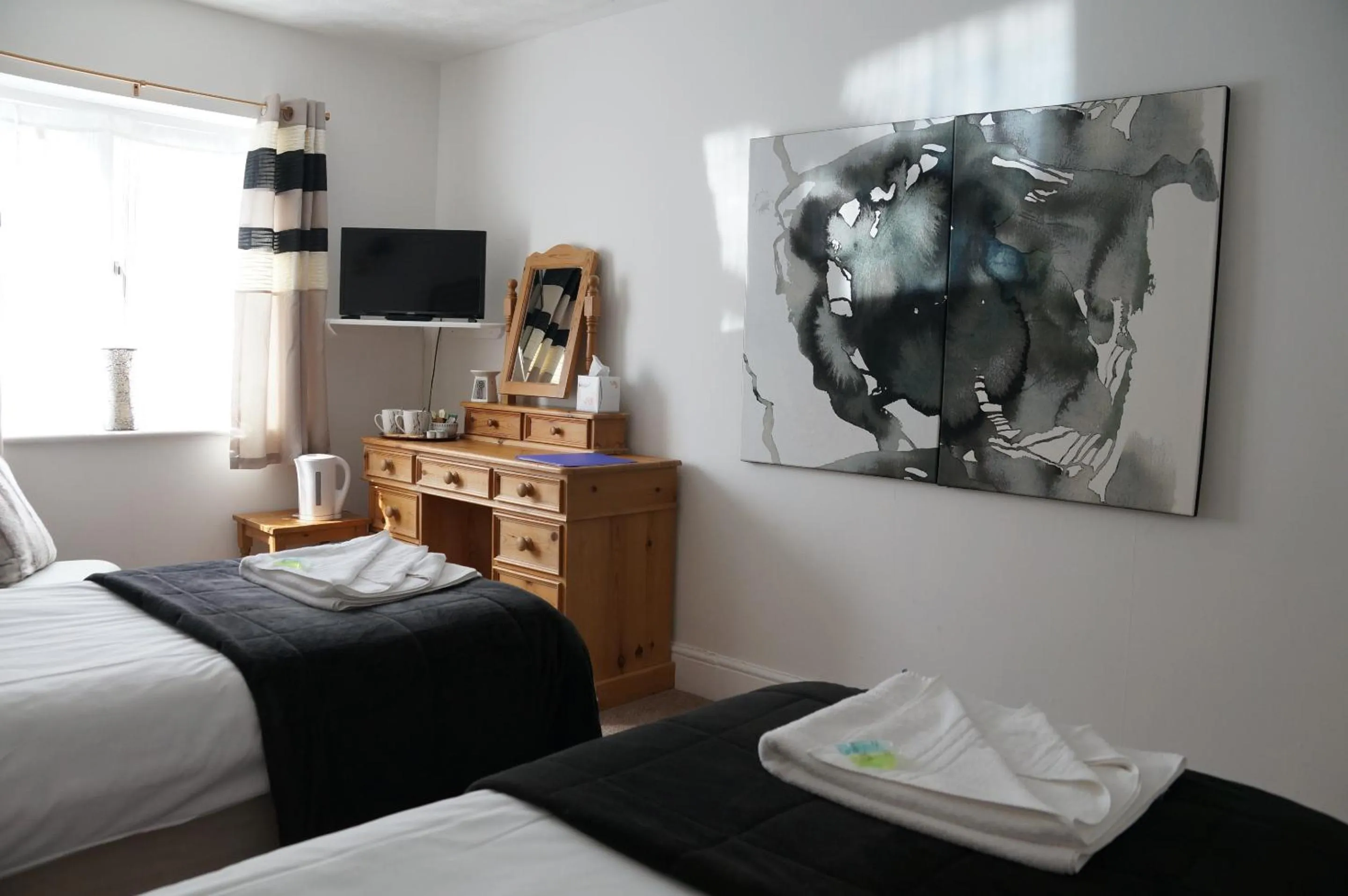 Bedroom in The Eyre Court