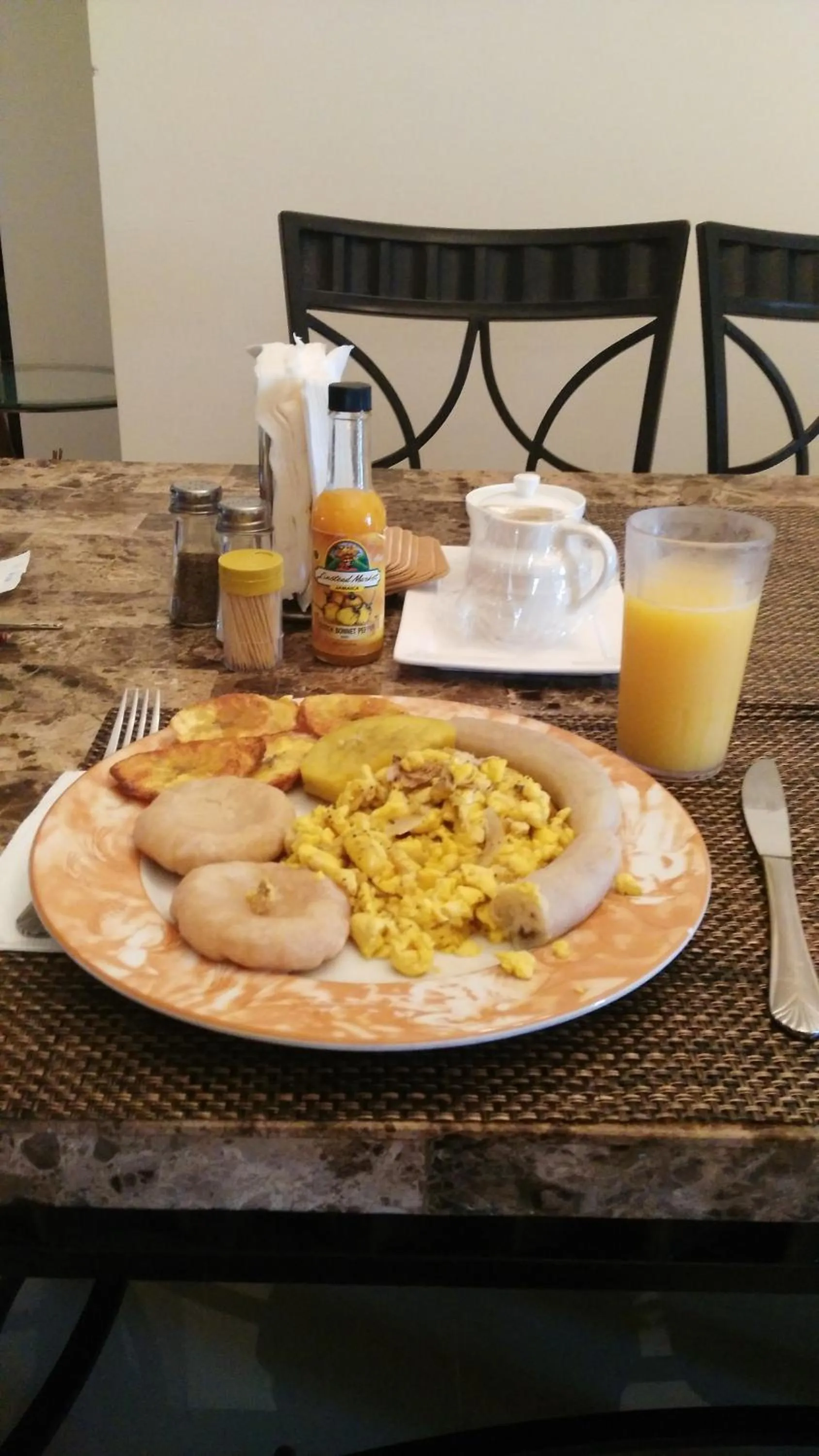 Breakfast in Relax Villa