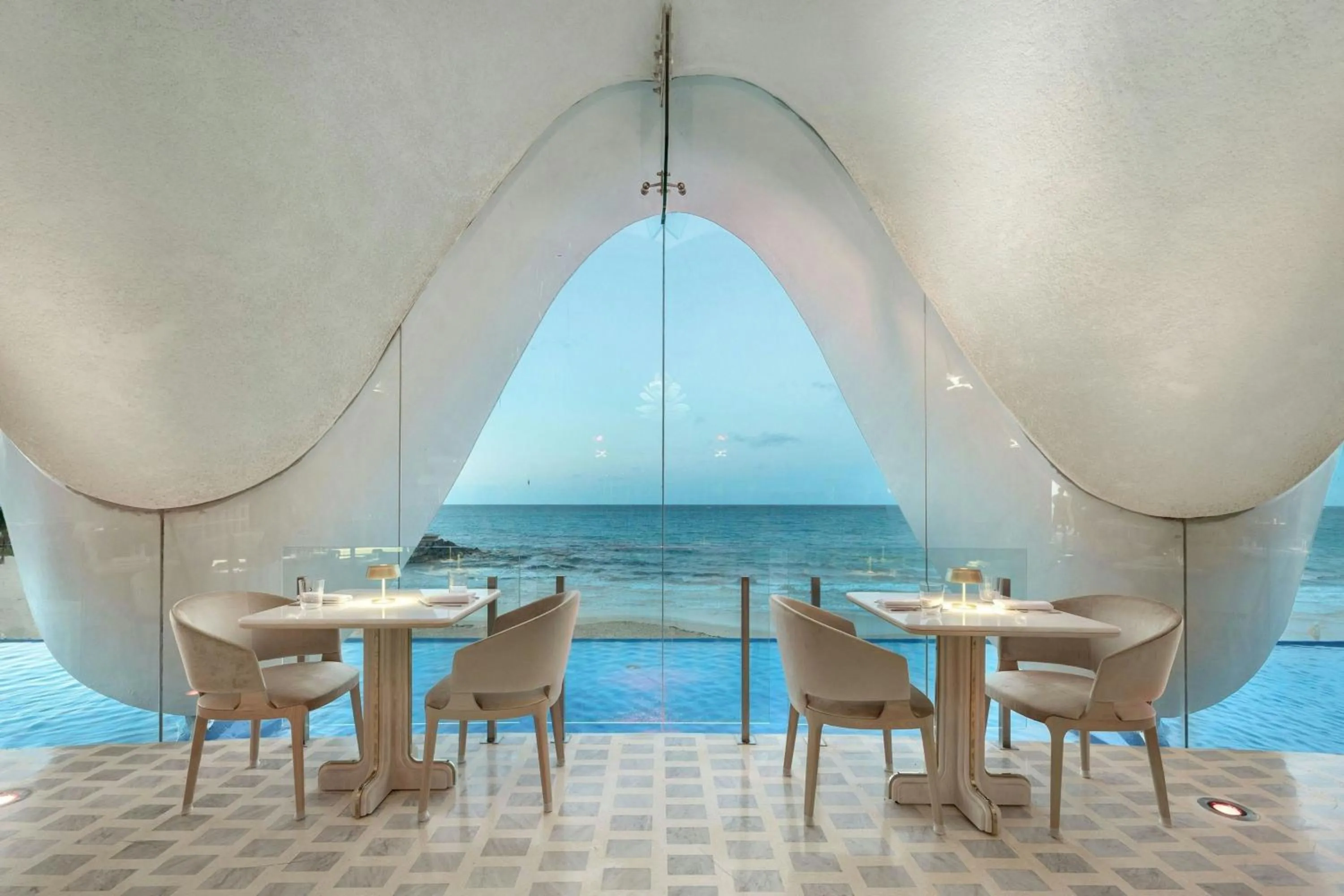 Restaurant/places to eat in La Concha Resort, Puerto Rico, Autograph Collection