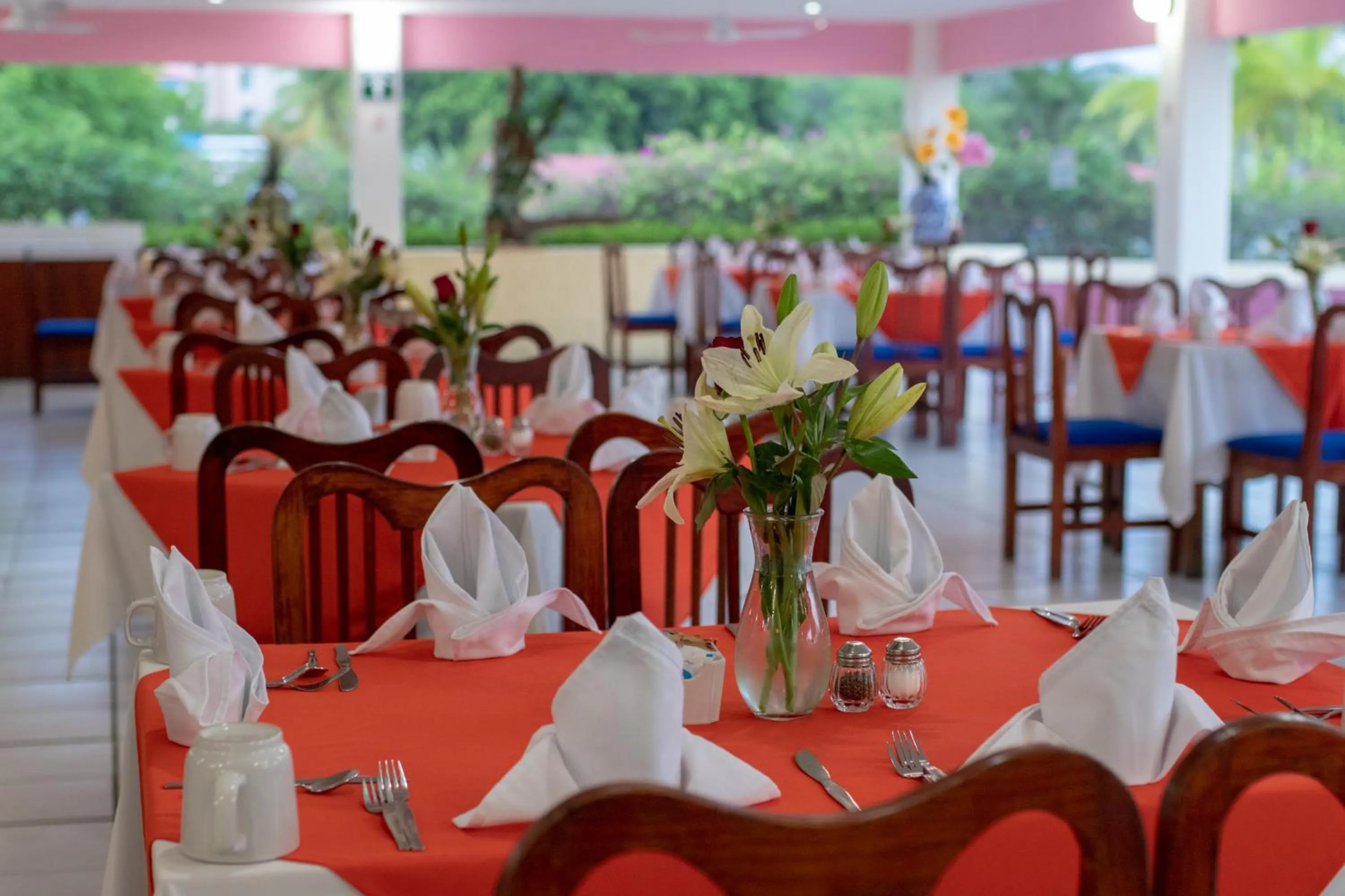 Restaurant/places to eat in Qualton Club Ixtapa All Inclusive