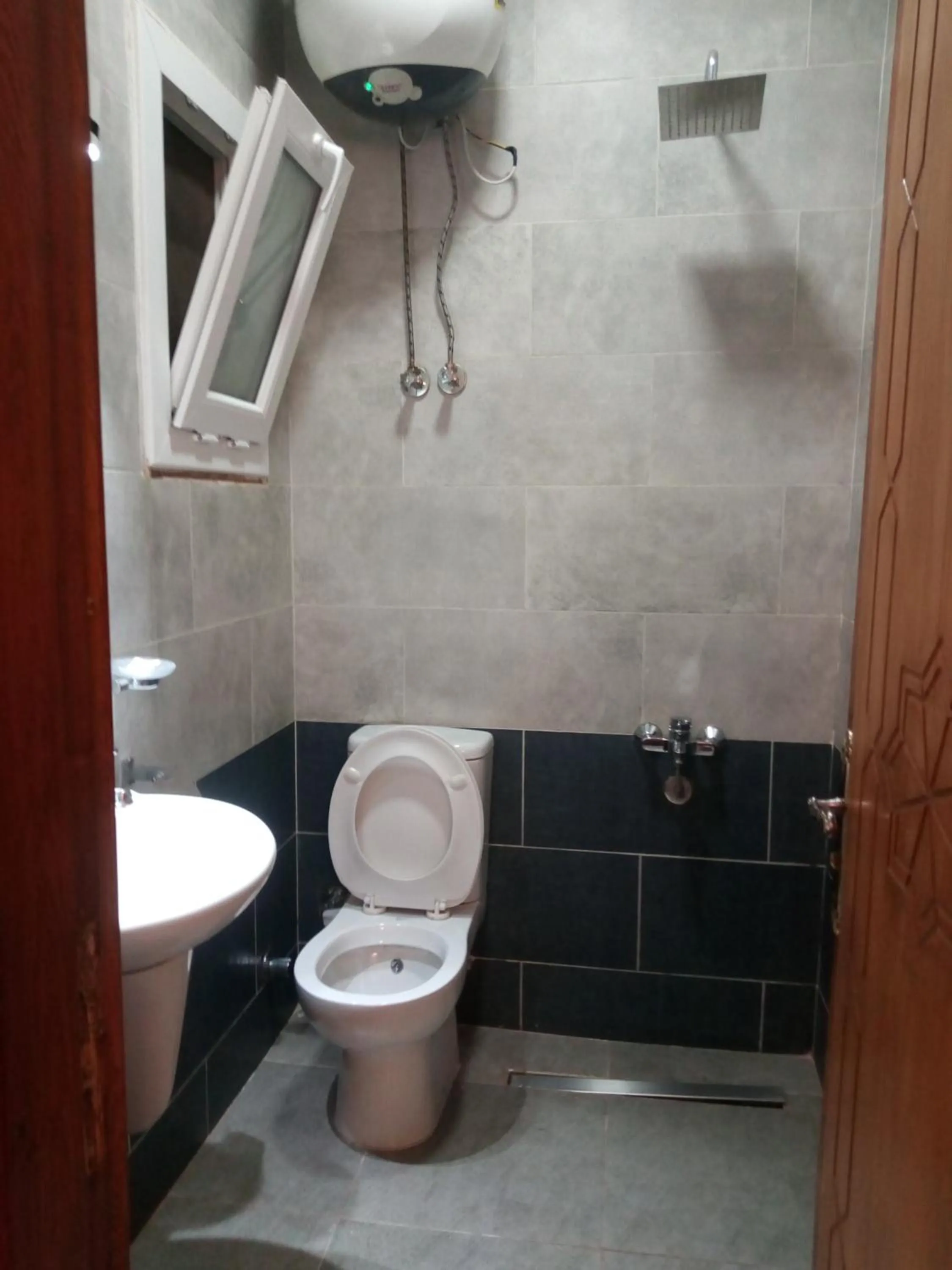 Bathroom in Arabian Nights Hostel