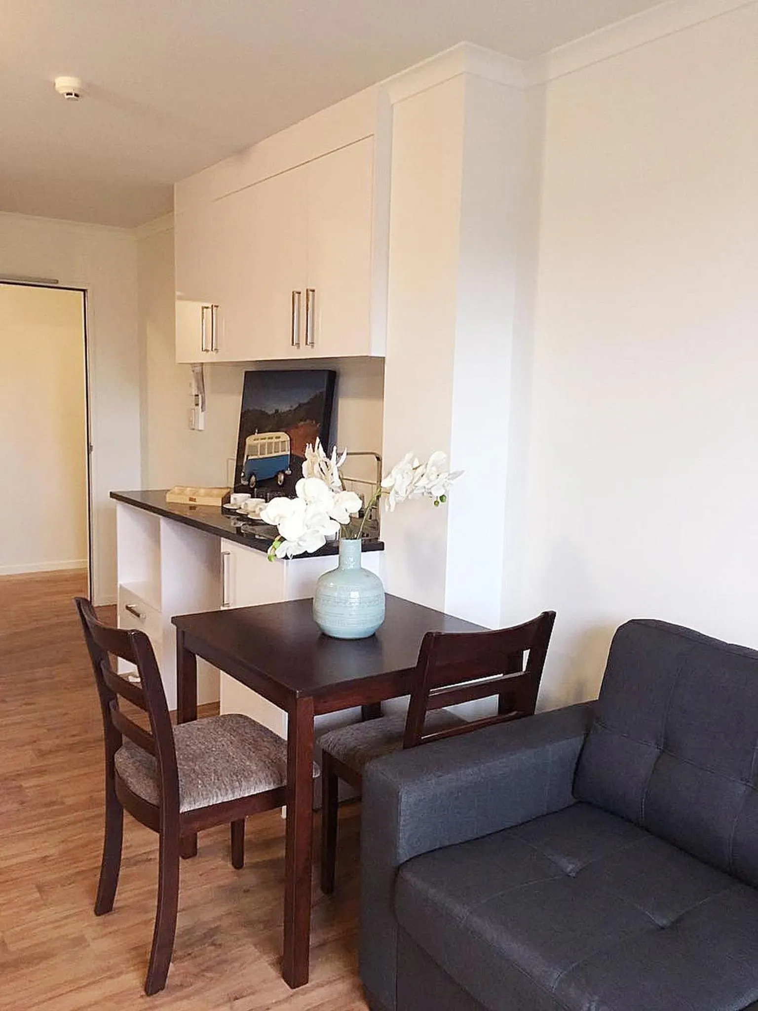 Decorative detail in Uni Motel