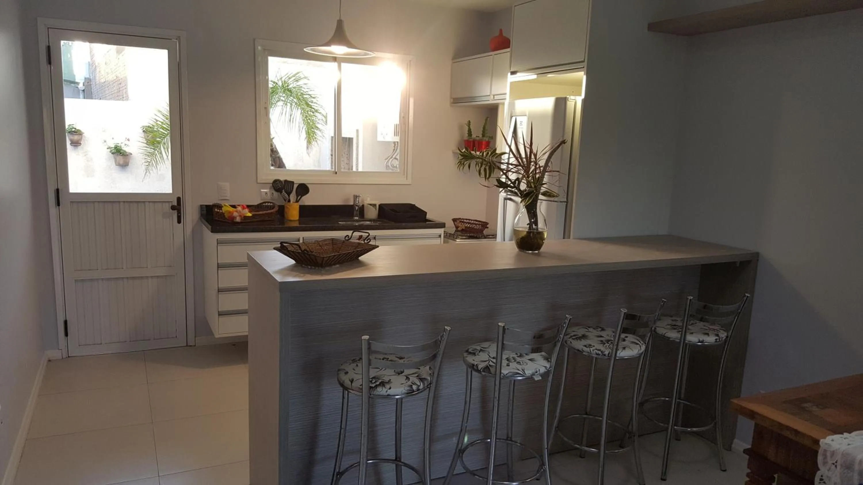 Kitchen or kitchenette in Atlantida Park Residence