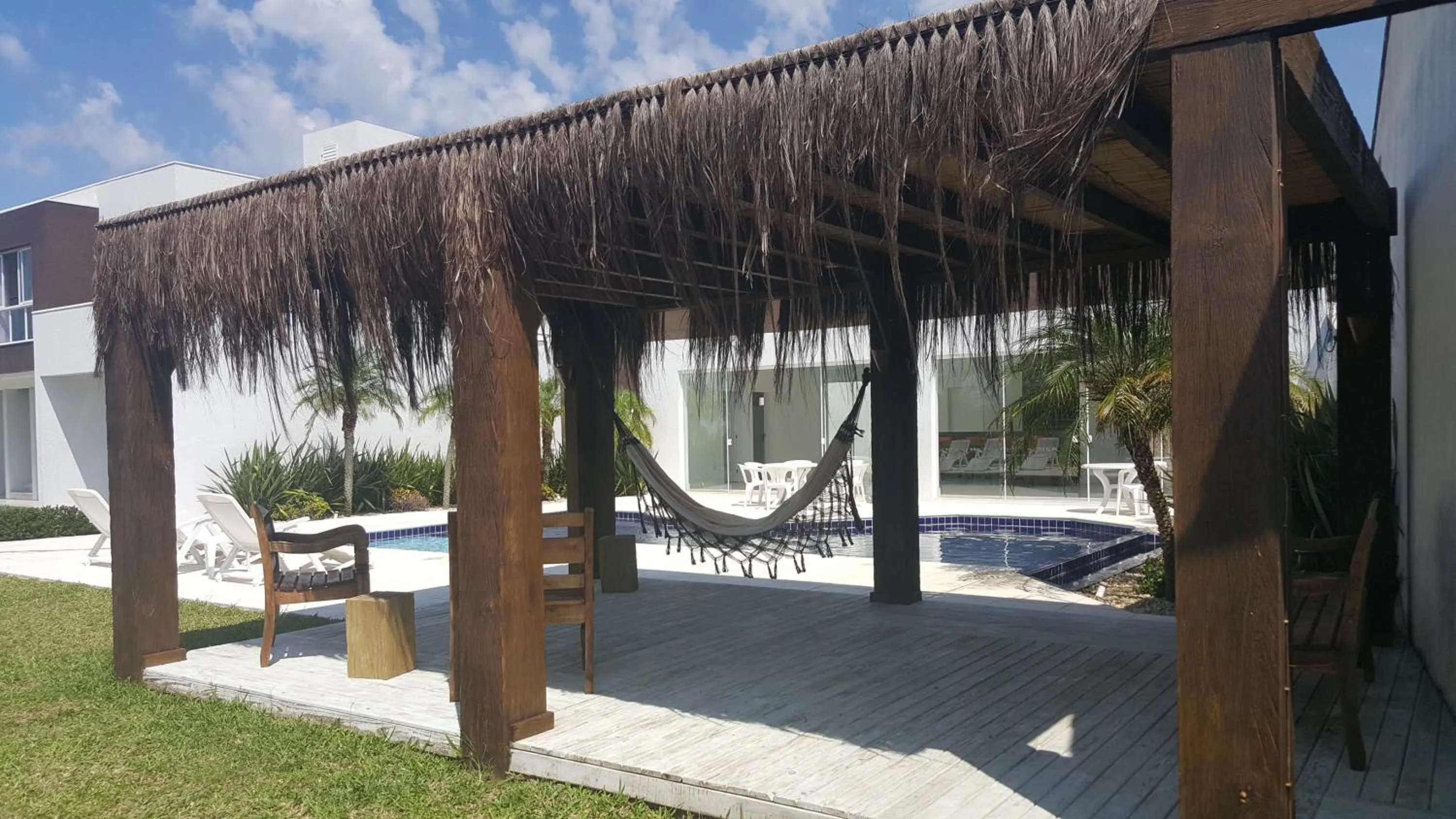 Swimming pool in Atlantida Park Residence