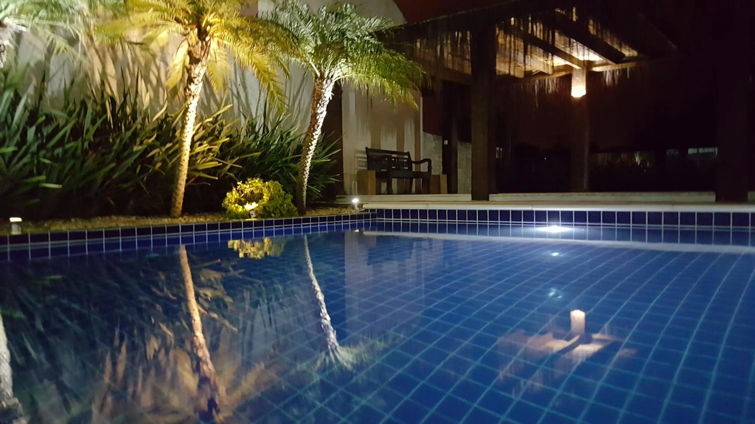 Swimming pool in Atlantida Park Residence