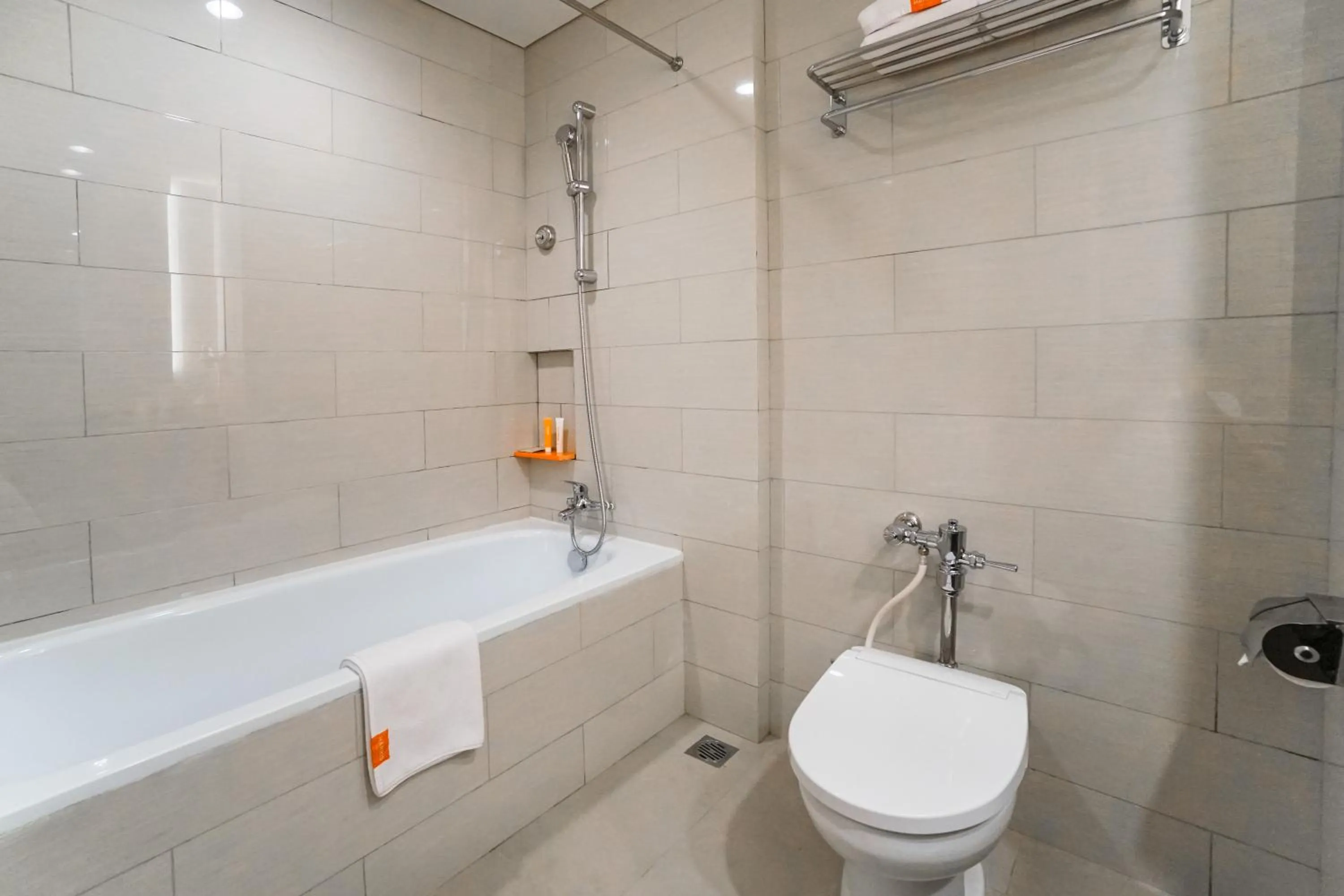 Bathroom in HARRIS Resort Batam Waterfront