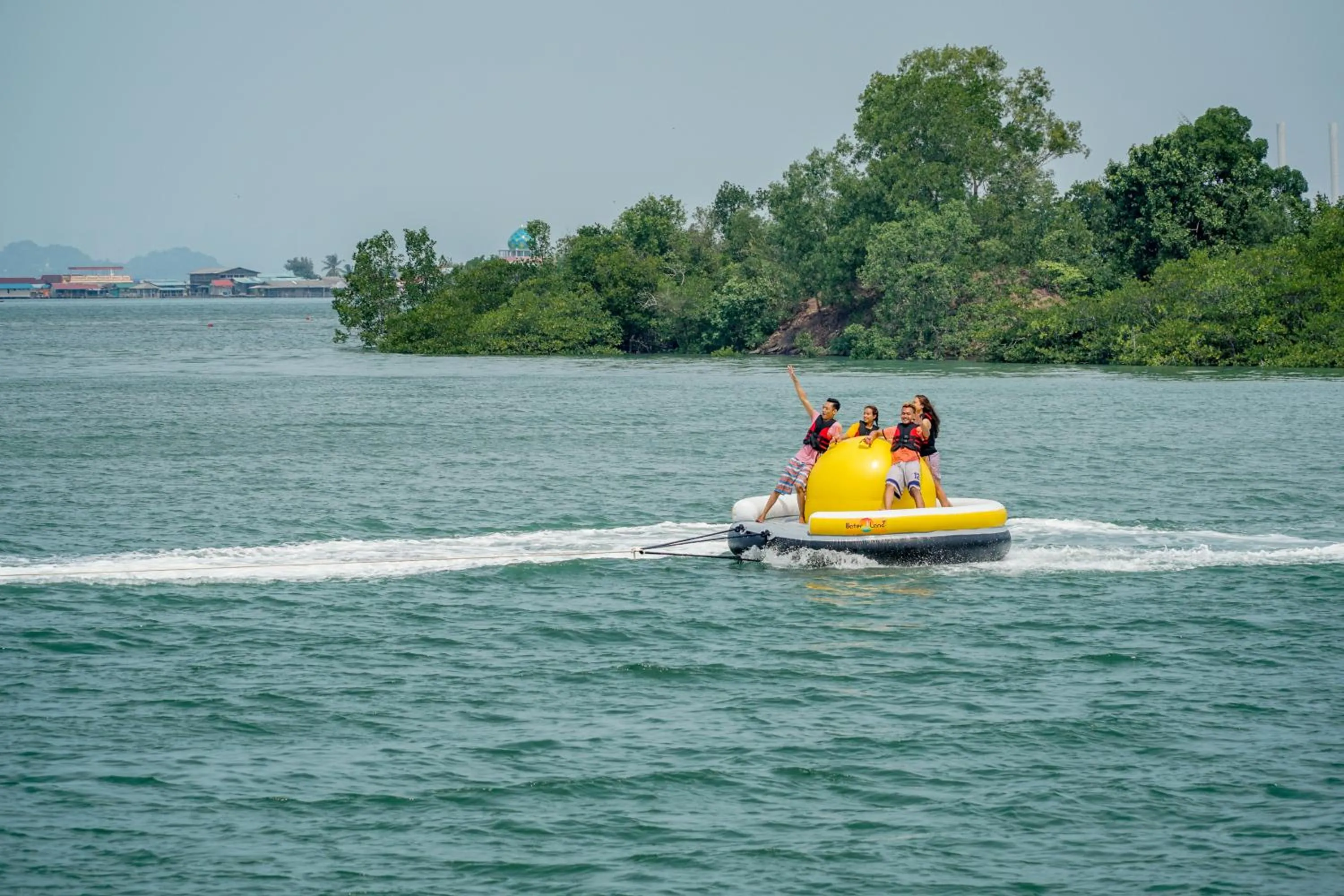 Sports in HARRIS Resort Batam Waterfront
