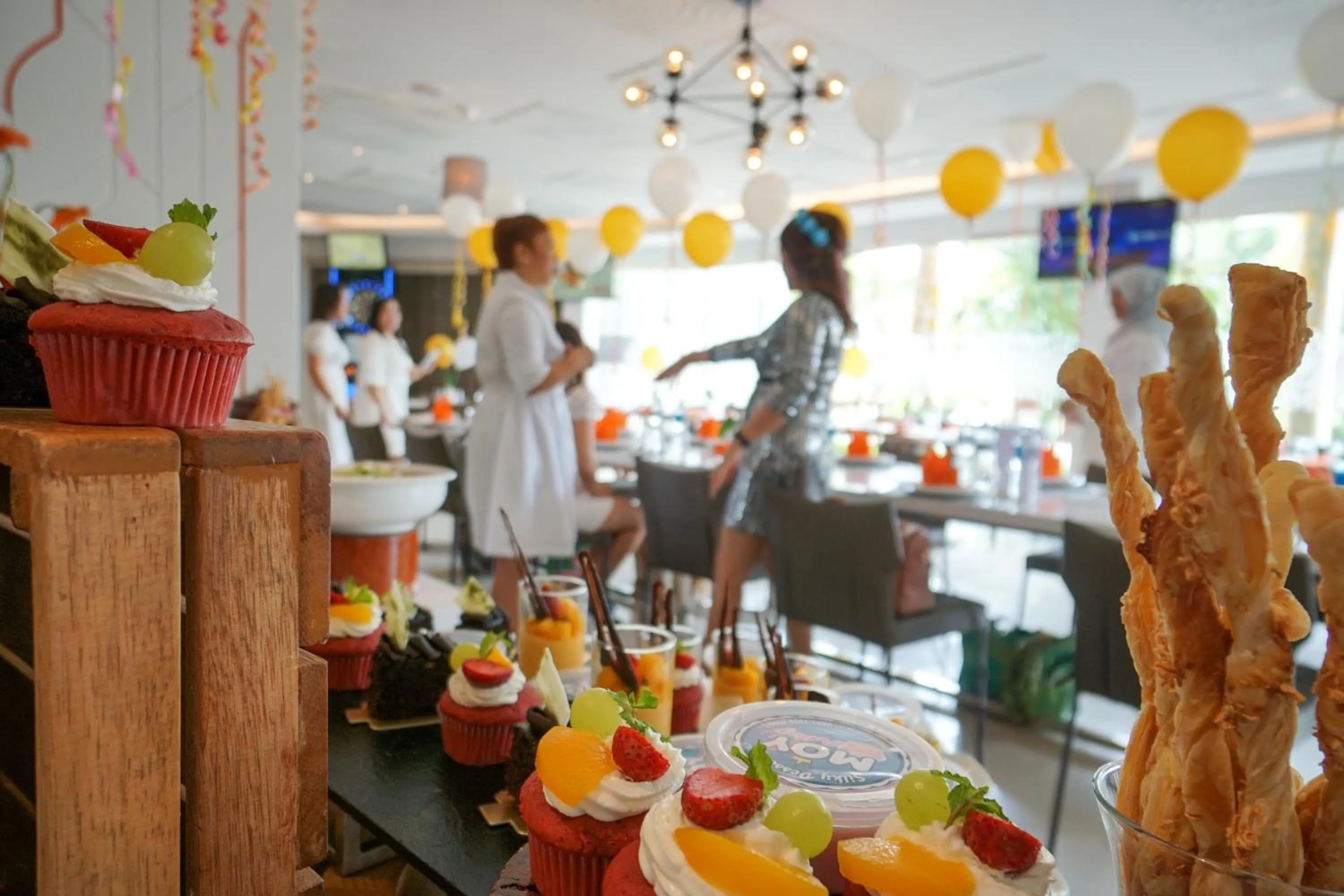 Restaurant/places to eat in HARRIS Resort Batam Waterfront