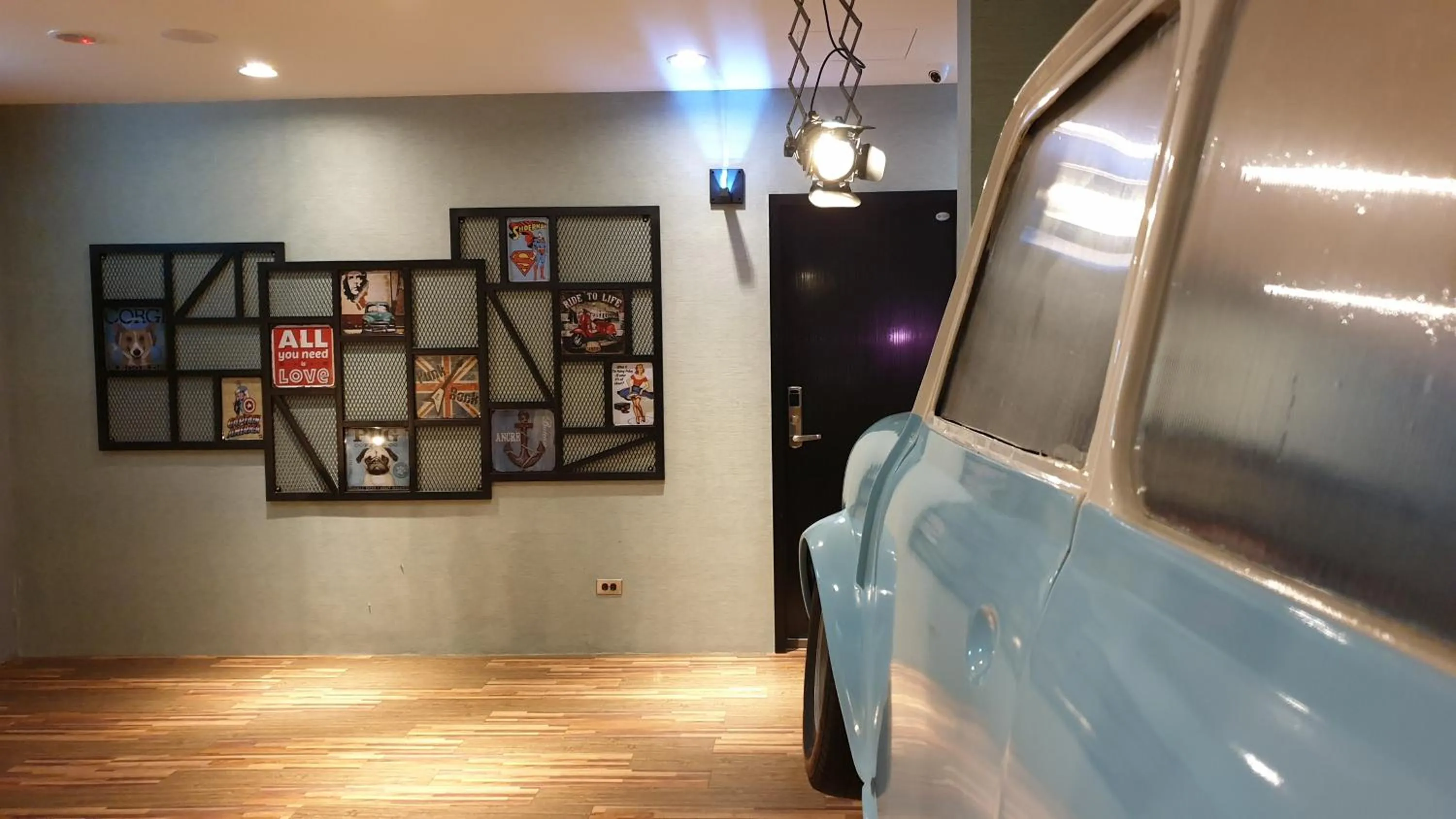 Decorative detail in Slow Wow Hot Spring Hotel