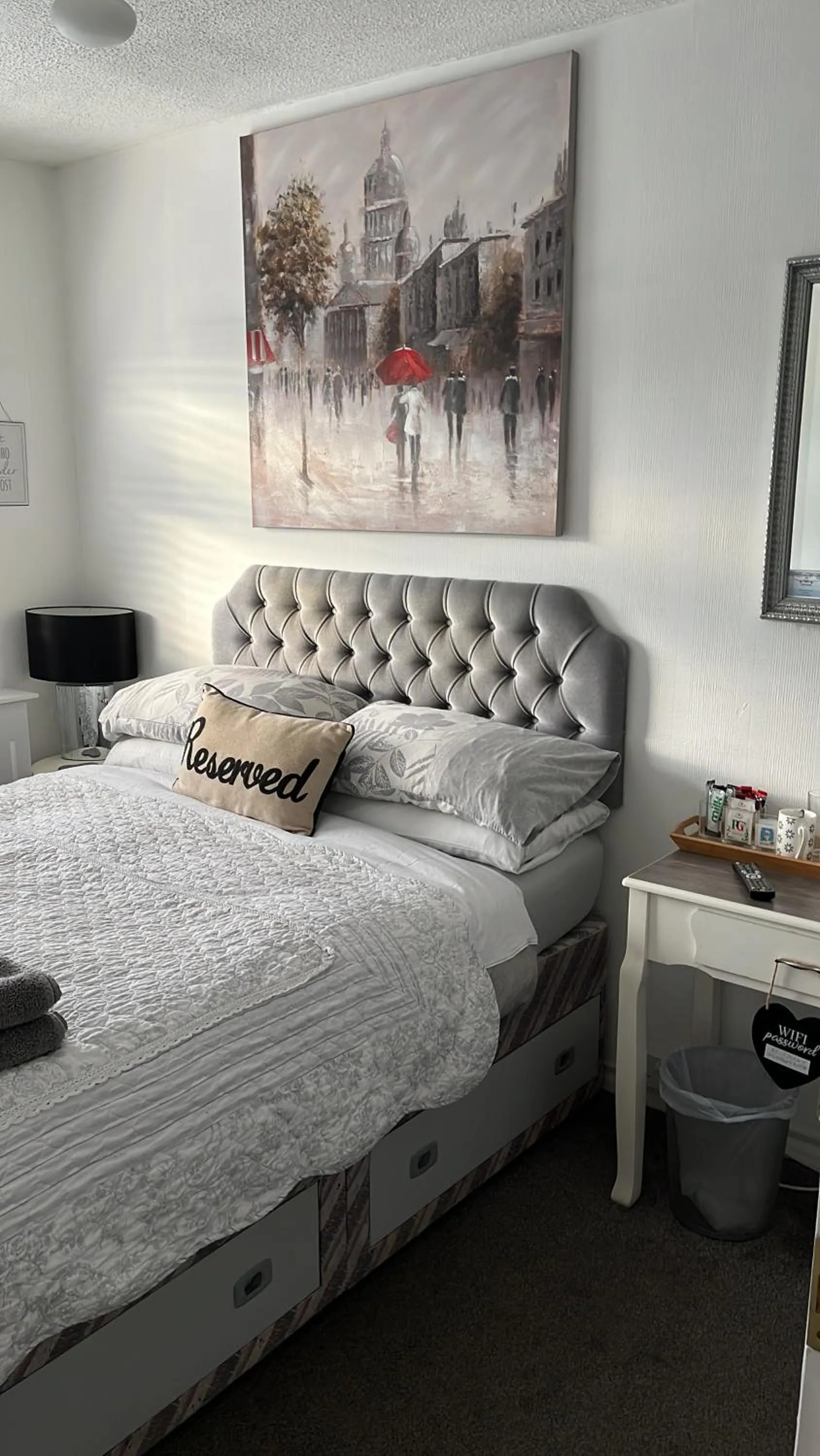 Bedroom, Bed in Southend Airport Bed & Breakfast