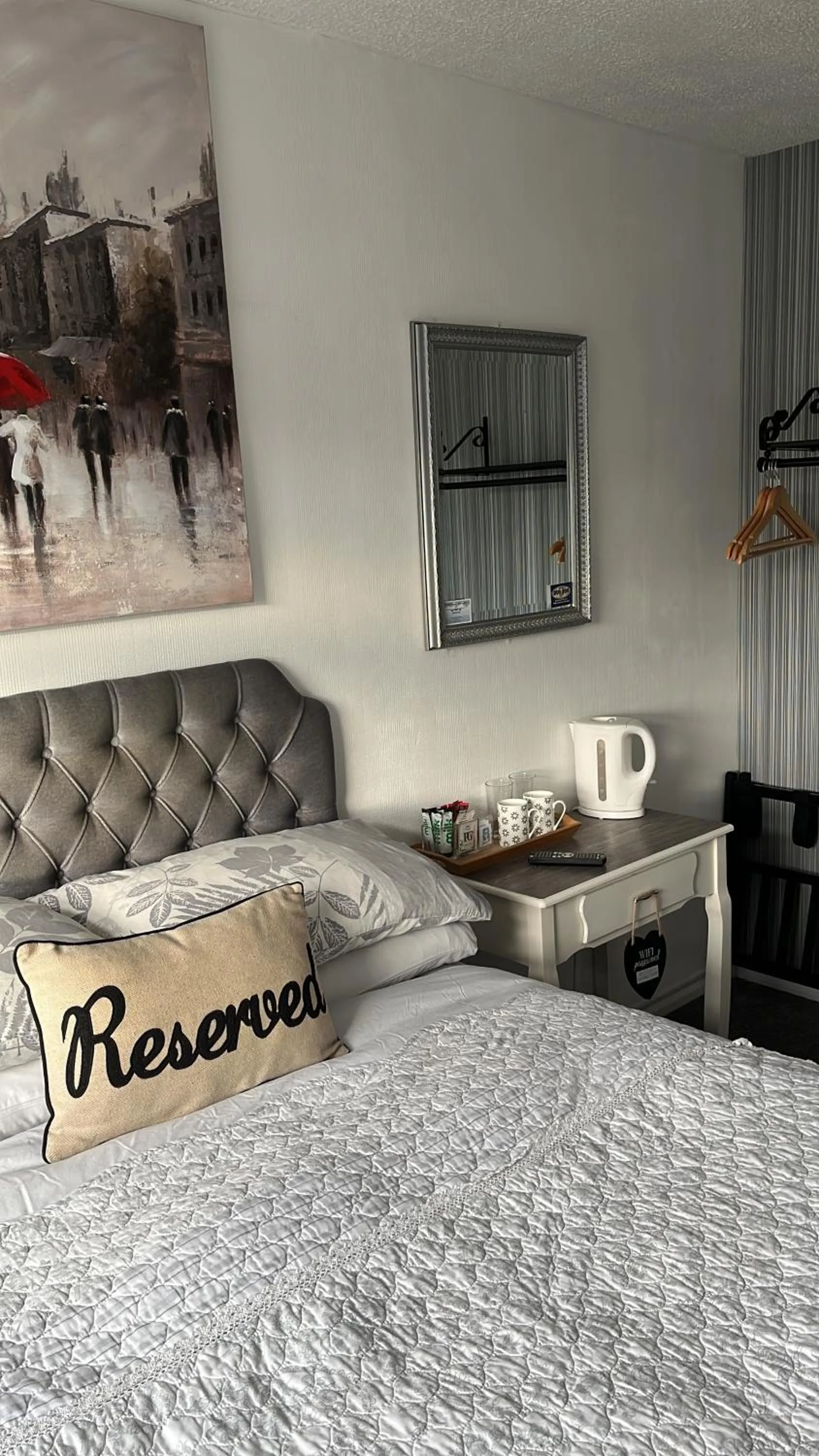 Bedroom, Bed in Southend Airport Bed & Breakfast