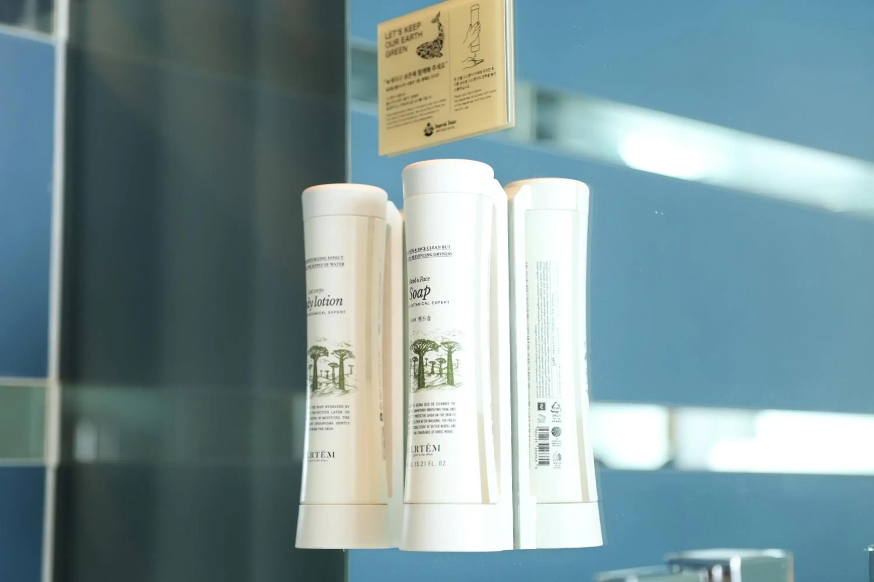 Duplex Suite in Imperial Palace Boutique Hotel Itaewon - Renovated in 2025 Duplex Suite in Imperial Palace Boutique Hotel Itaewon - Renovated in 2025