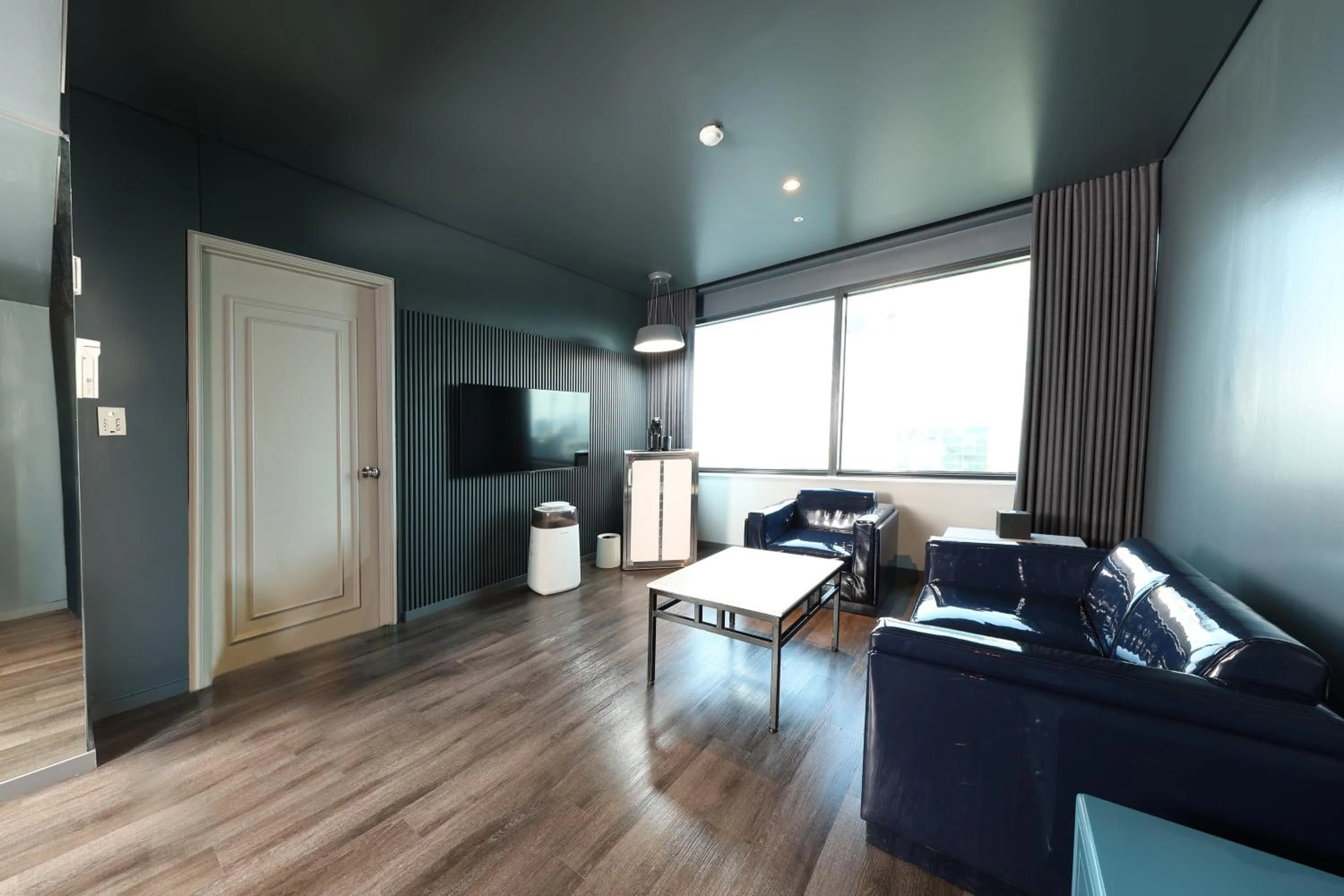 Living room in Imperial Palace Boutique Hotel Itaewon - Renovated in 2025