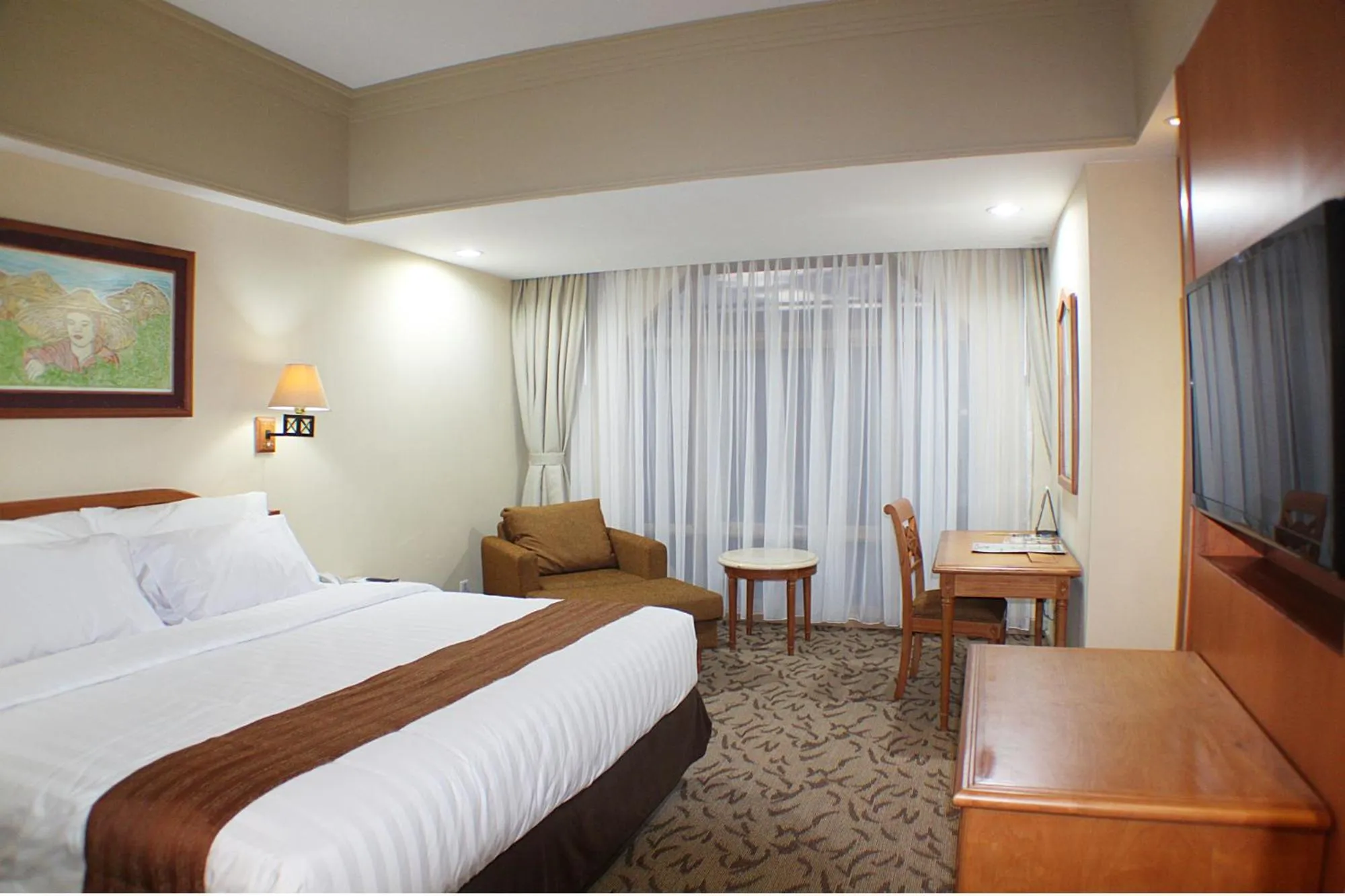 Photo of the whole room, Bed in Hotel Horison Ultima Bekasi
