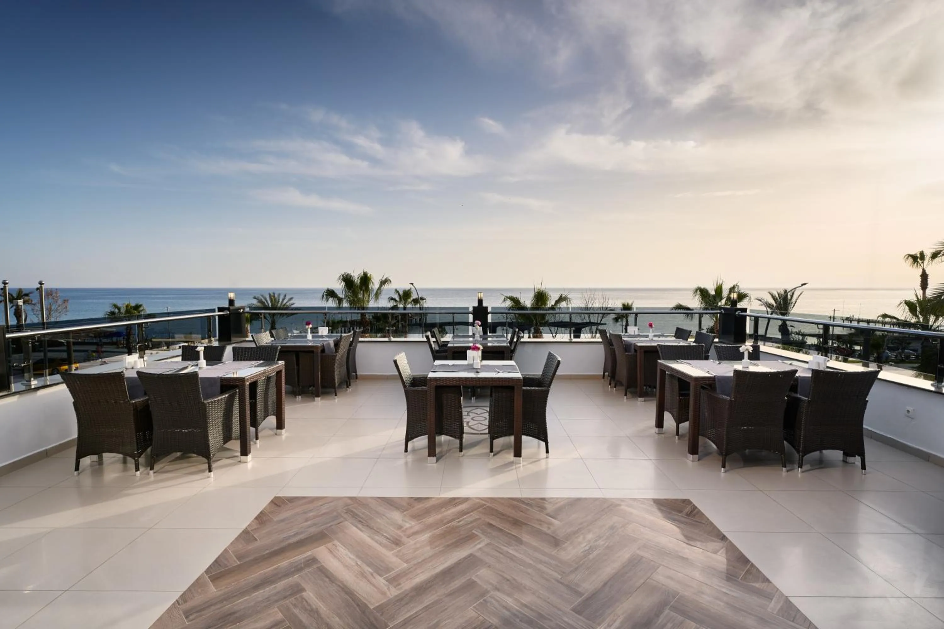 Restaurant/places to eat in Kaila Beach Hotel - All Inclusive
