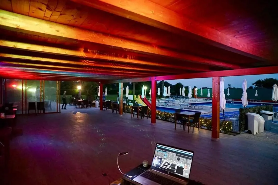 Property building in Hotel Sporting