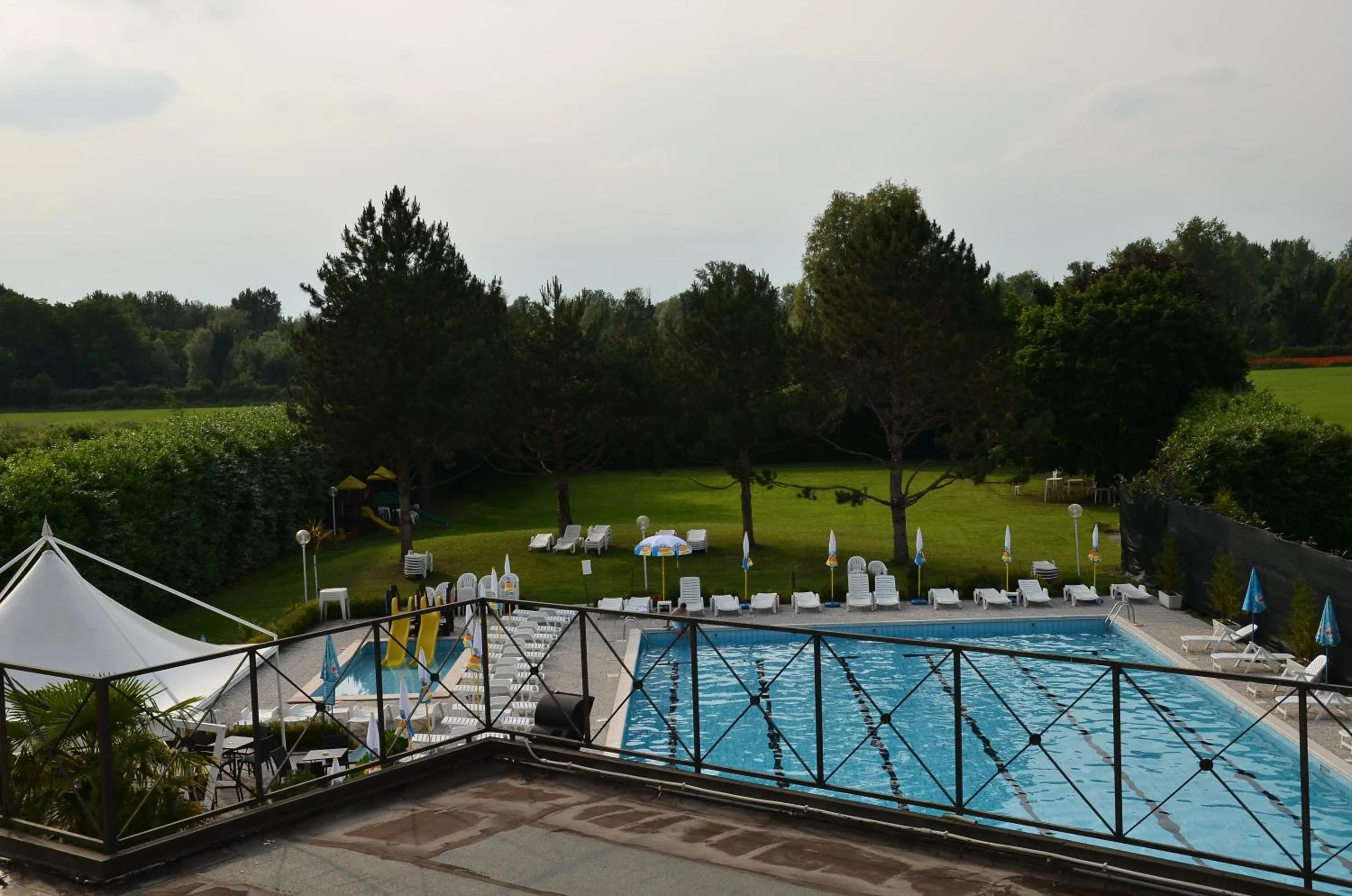 Facade/entrance in Hotel Sporting