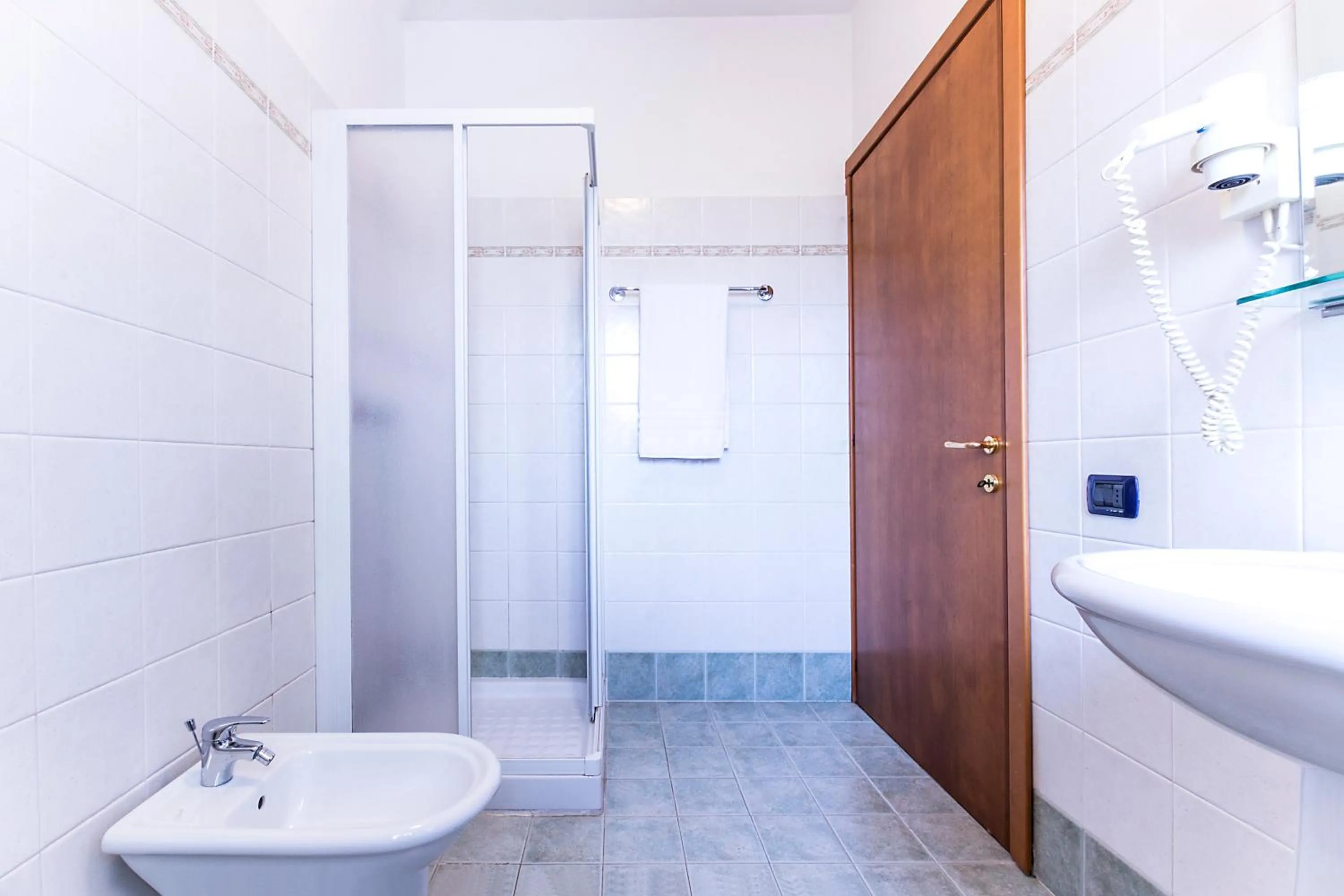 Shower in Hotel Sporting