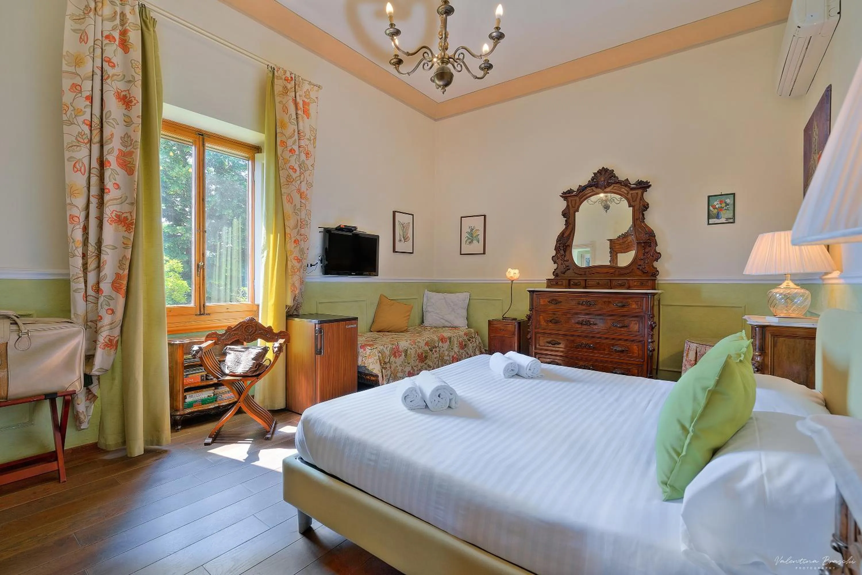 Bed in Villa Ape Rosa Relais