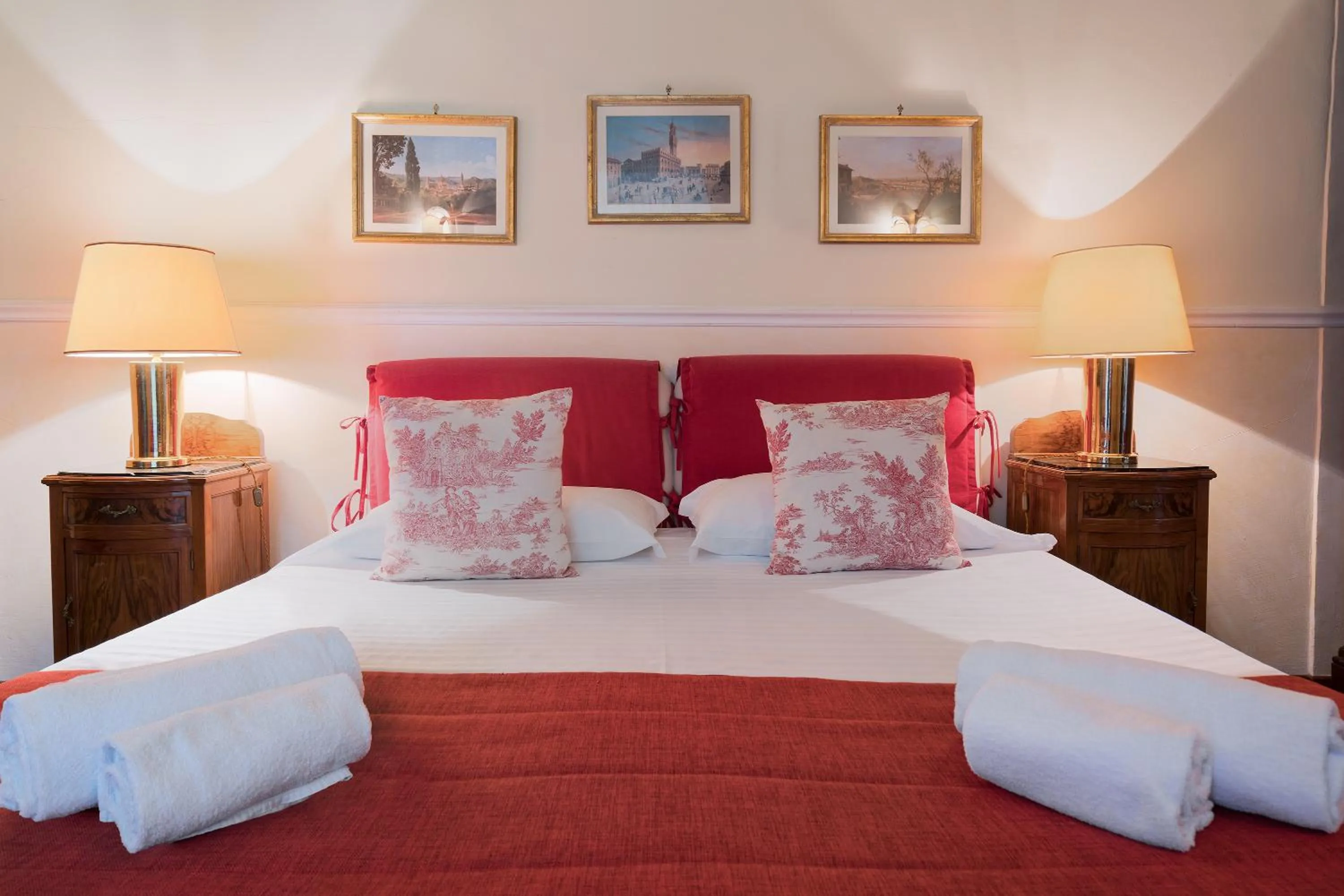 Bed in Villa Ape Rosa Relais