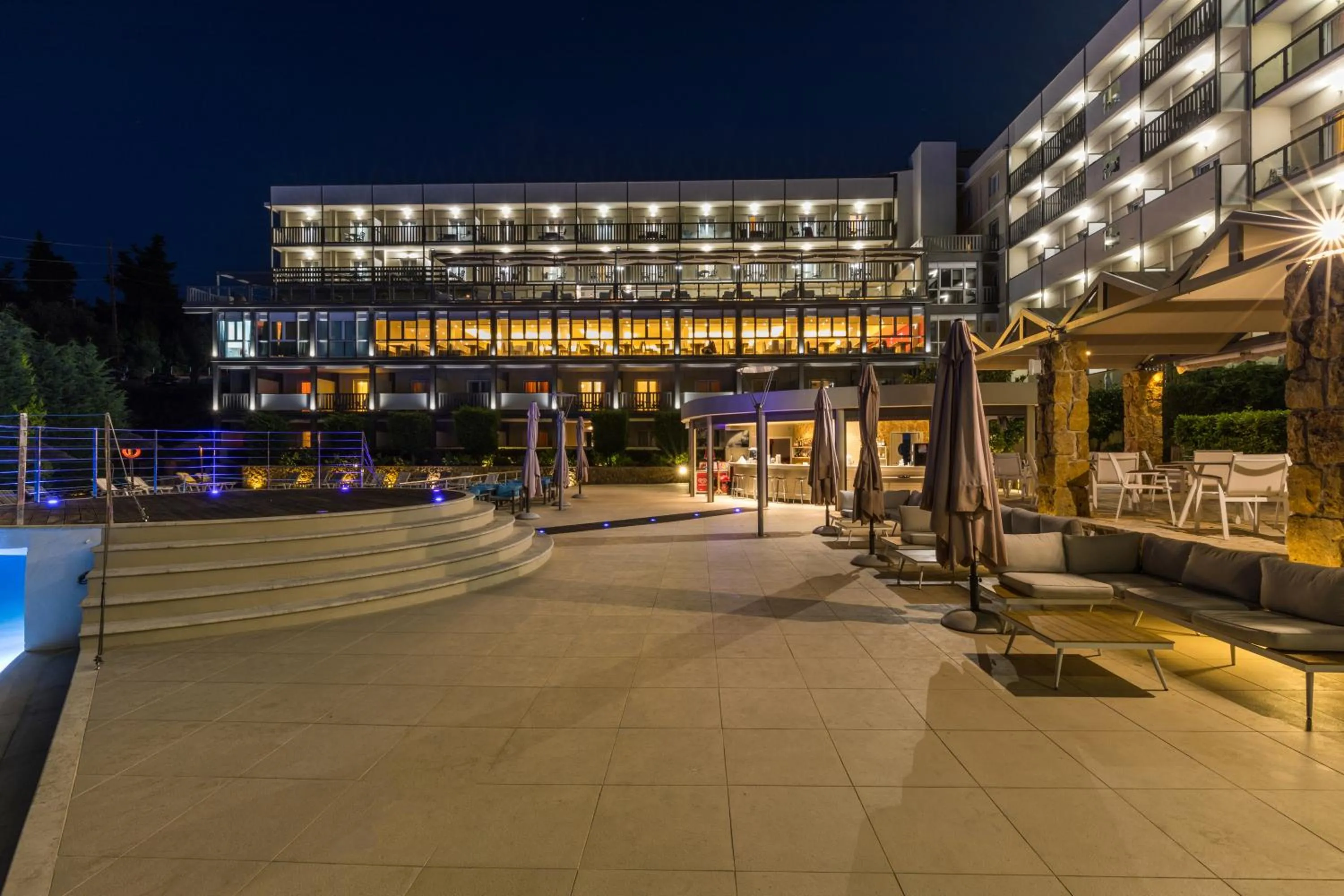 Property building in Ariti Grand Hotel