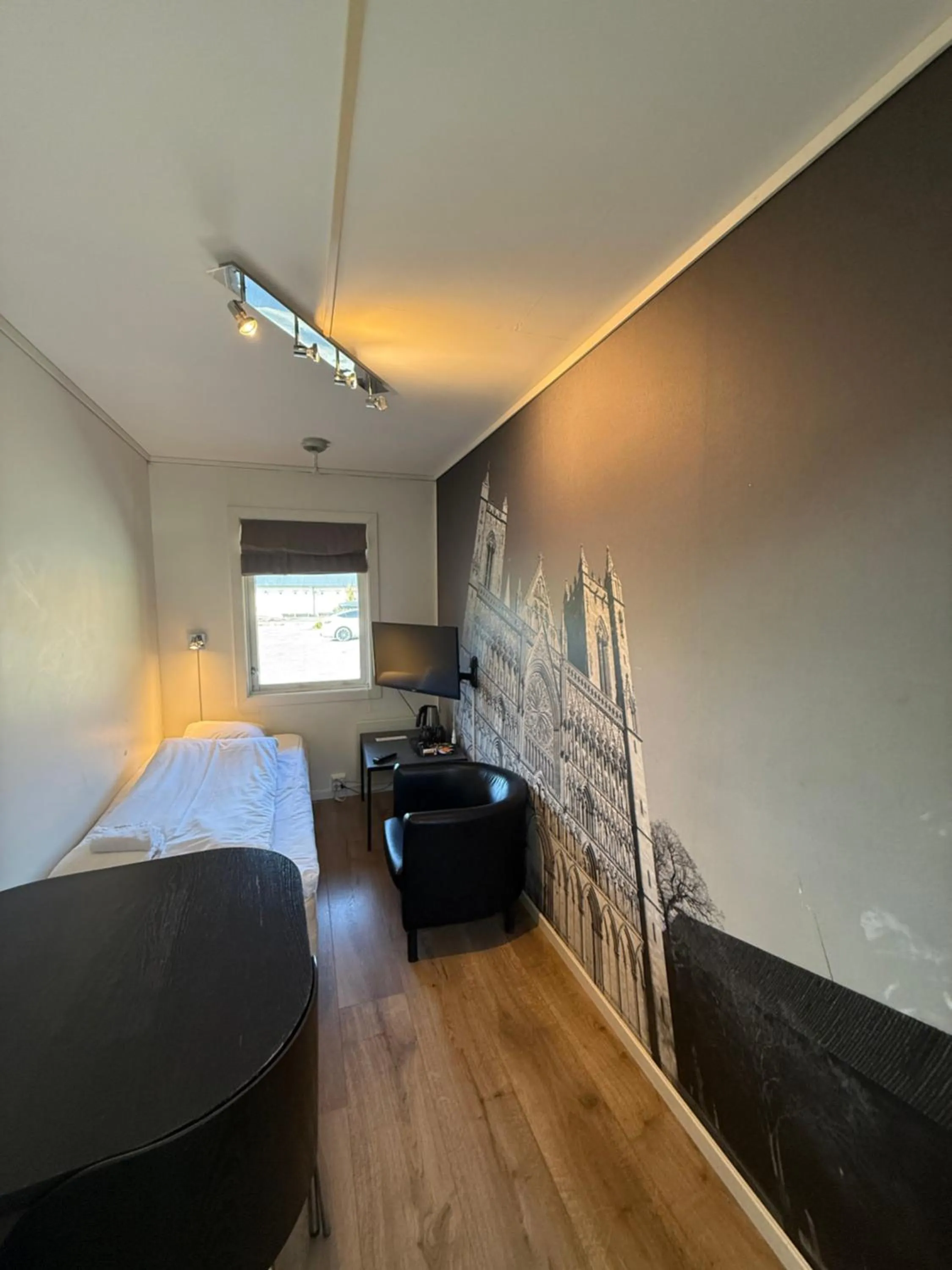 Bed in Sandmoen Bed & Breakfast, Free Parking