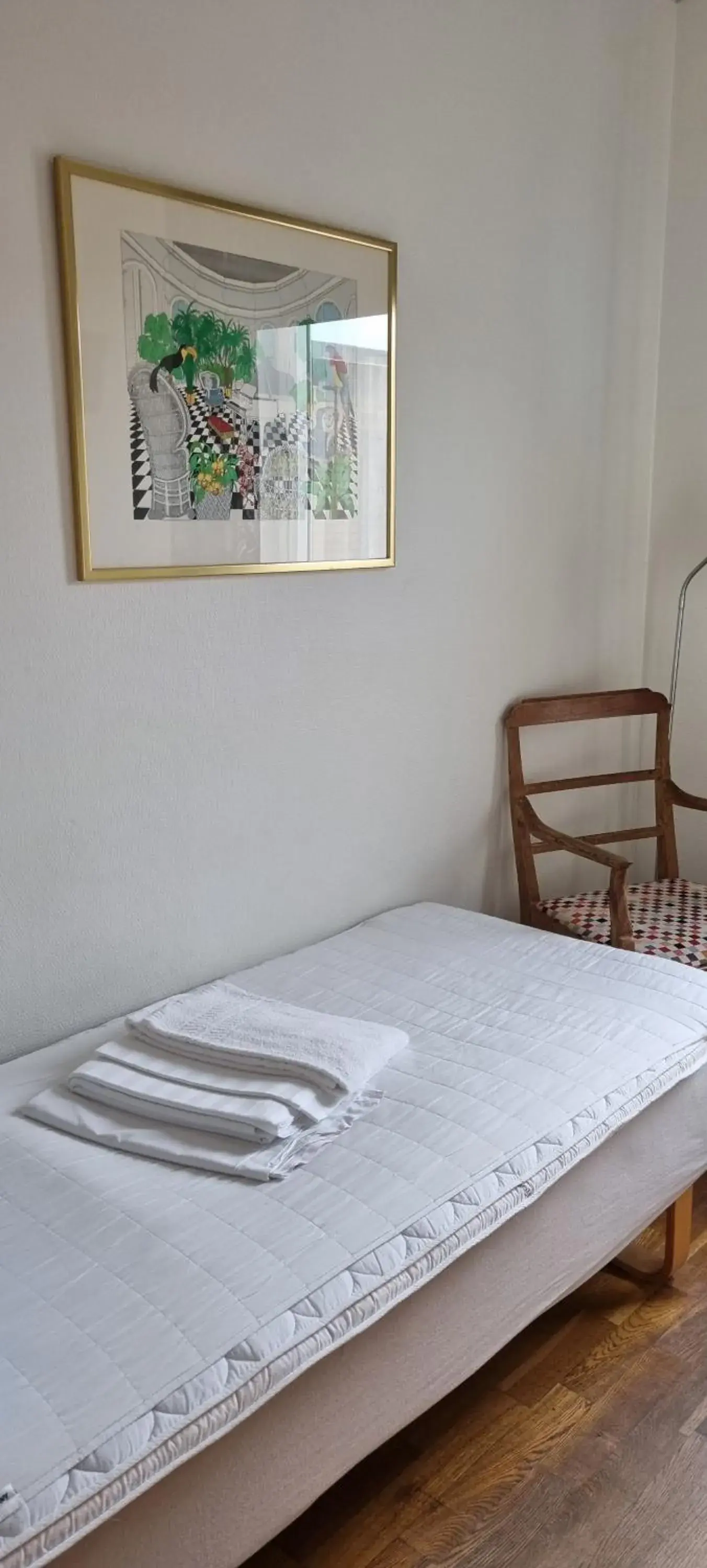 Single Room with Shared Bathroom in Torget Vandrarhem Single Room with Shared Bathroom in Torget Vandrarhem