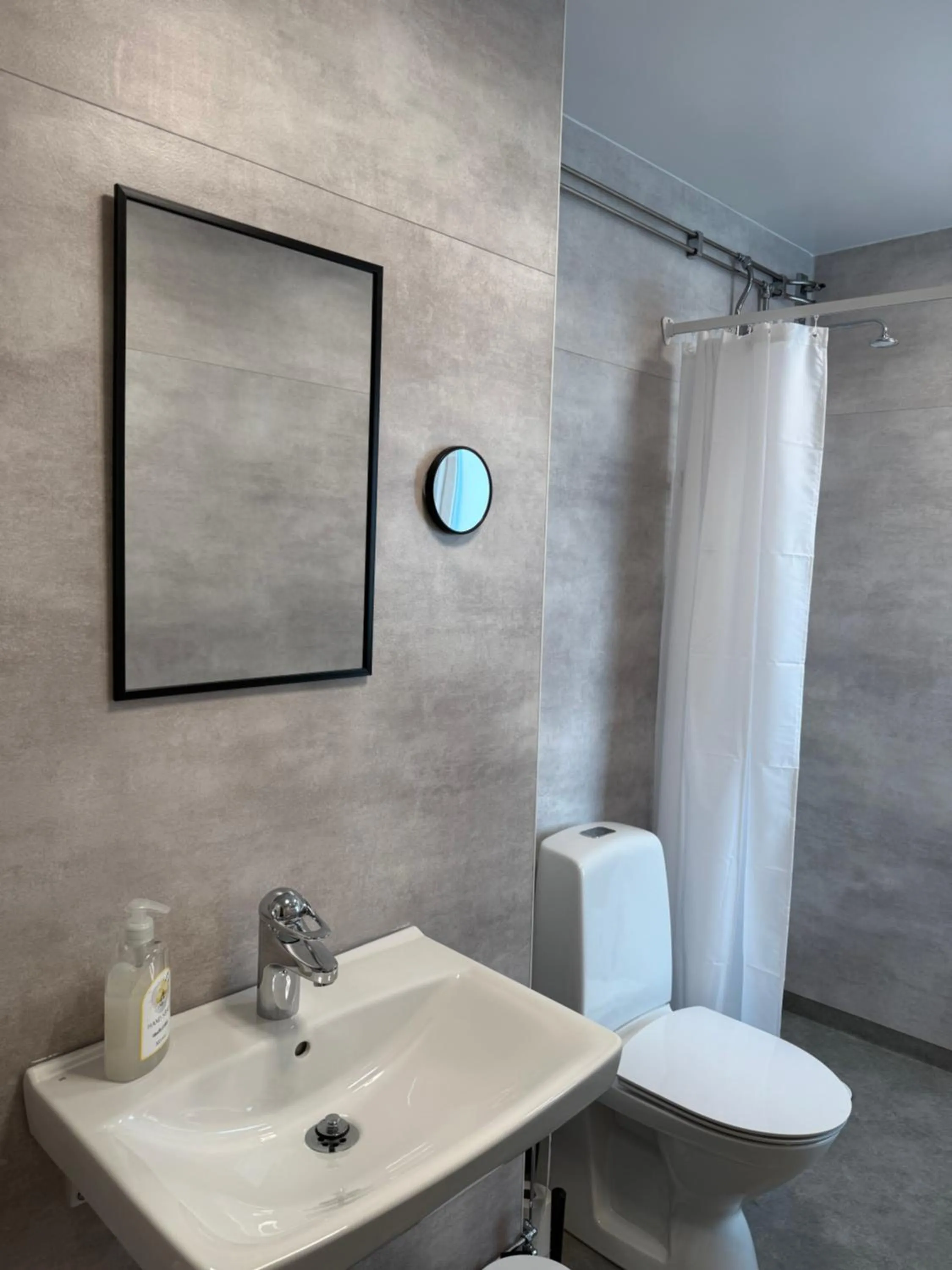 Bathroom in Torget Vandrarhem