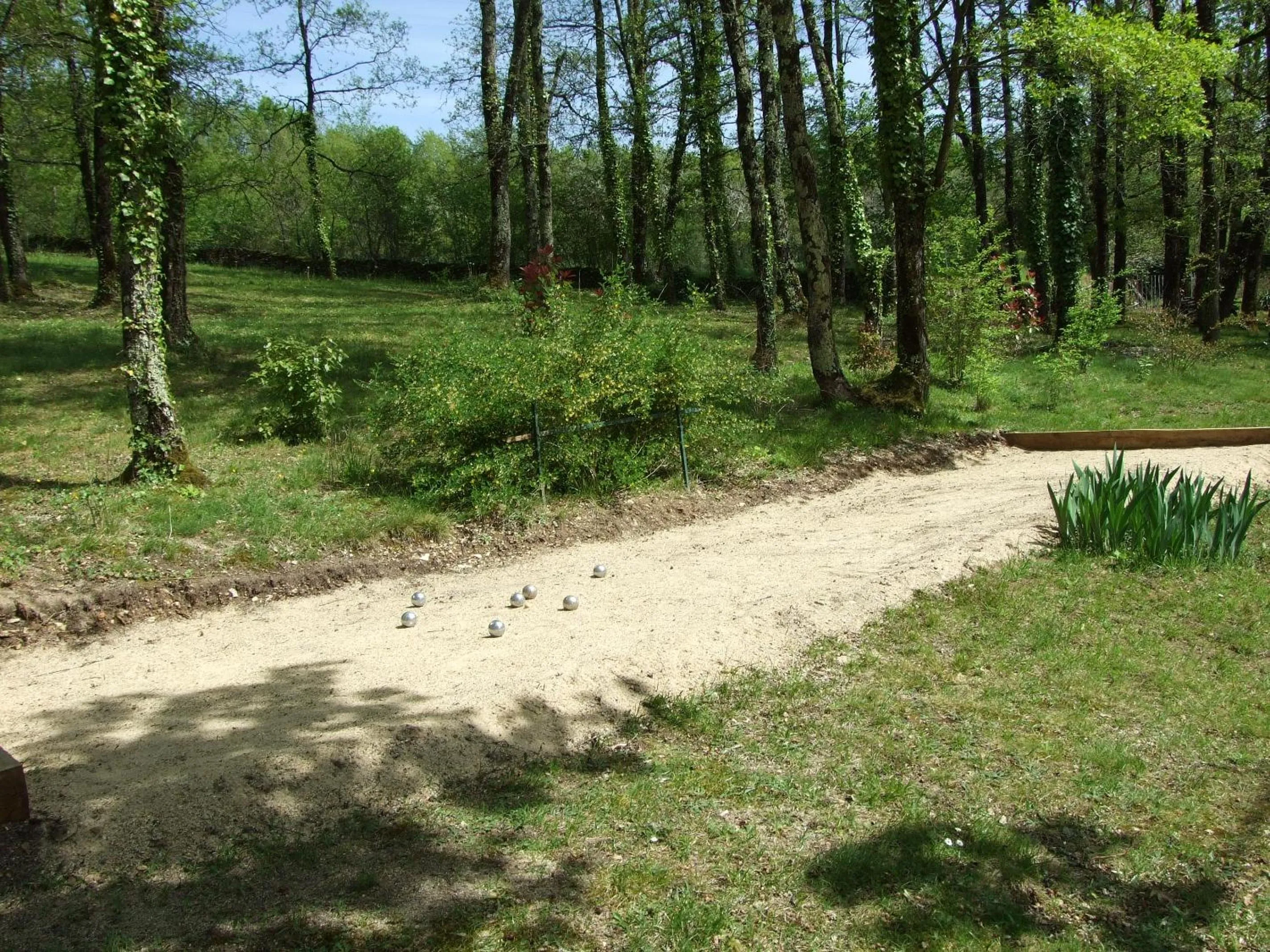 Garden in Les Feuillantines Perigord Noir
