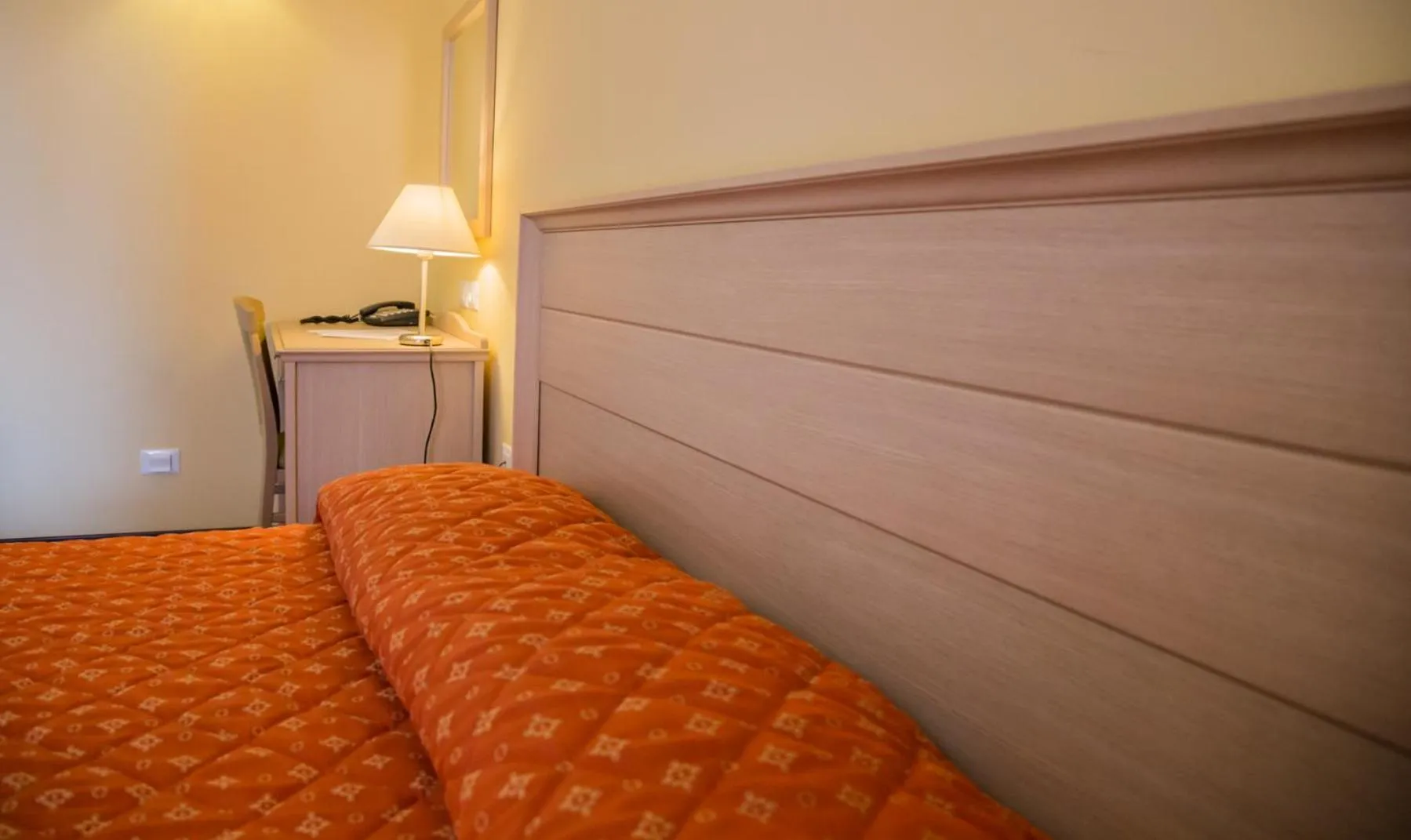 Decorative detail, Bed in Il Parco Sul Mare Resort & SPA