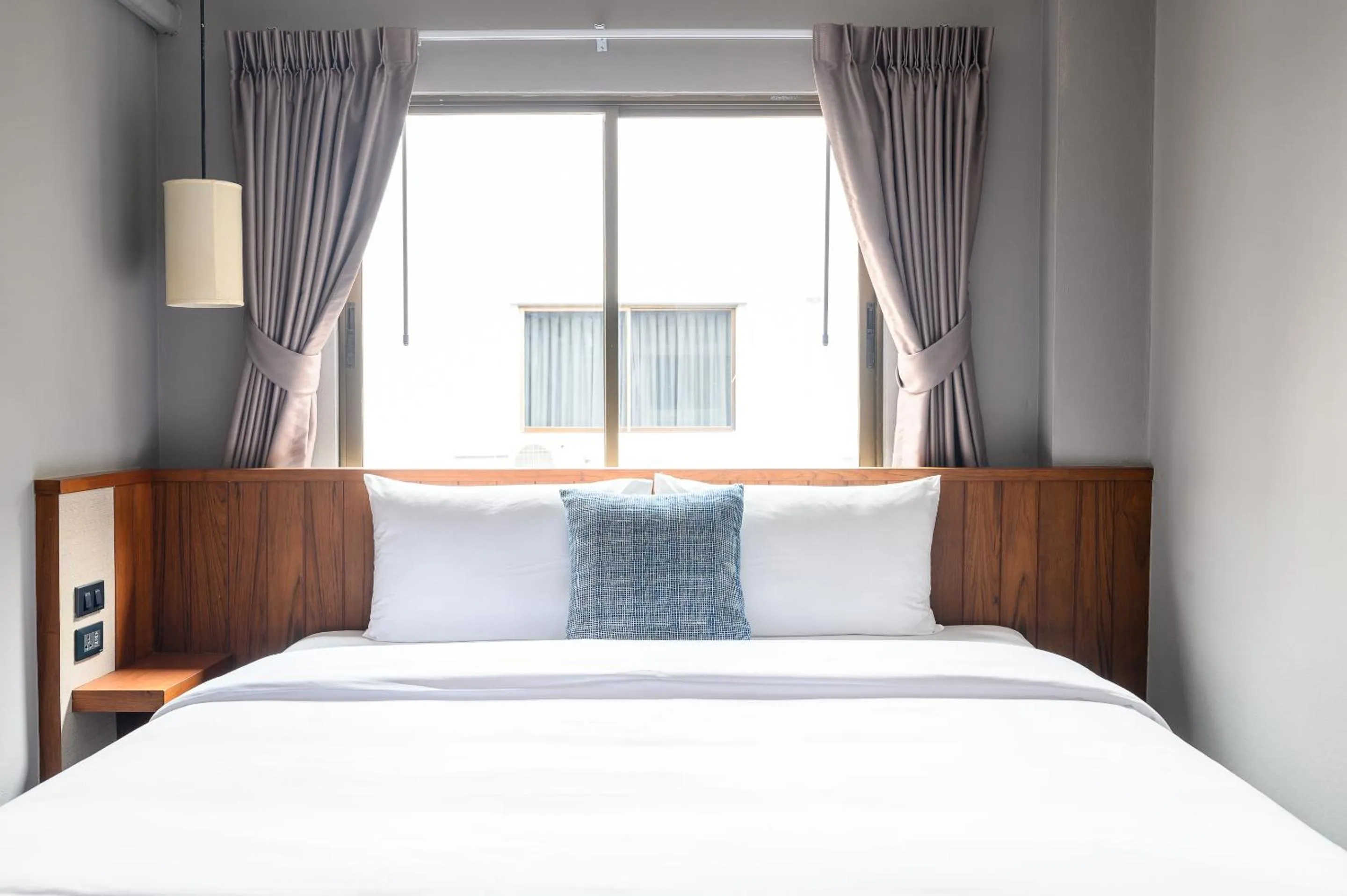 Photo of the whole room in Quarter 09 Beach