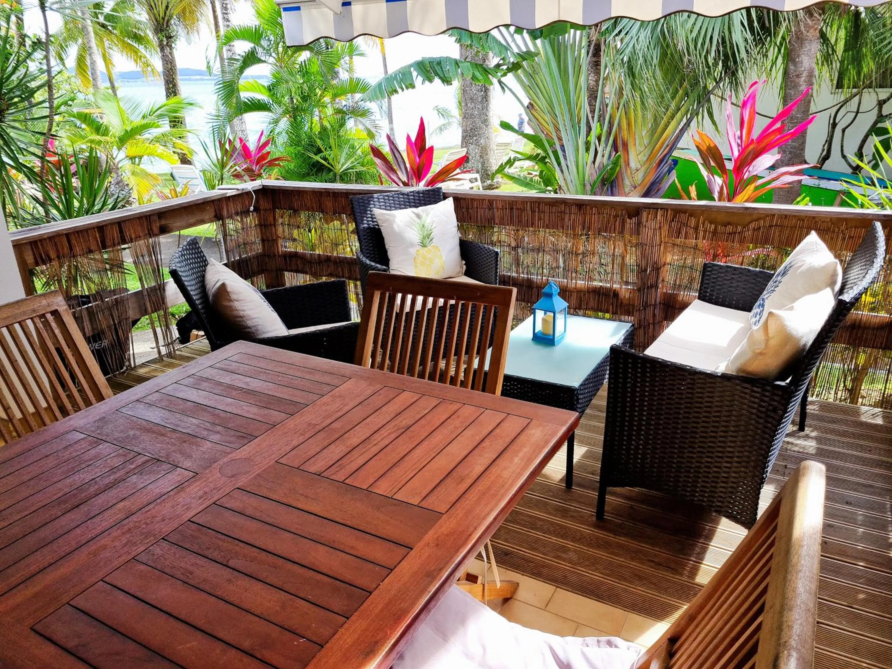 Patio in Brise Marine