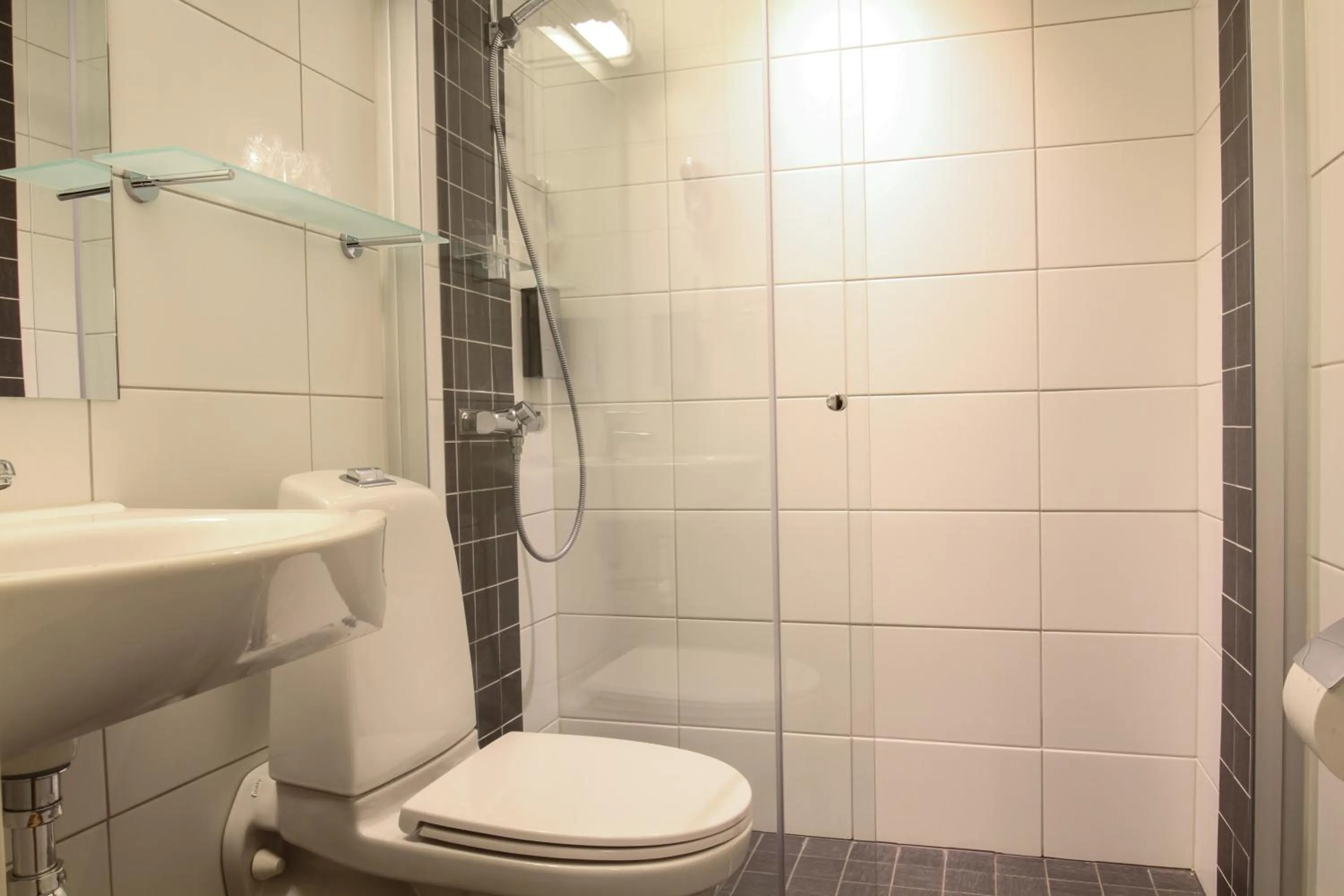 Bathroom in Thon Partner Hotel Horten