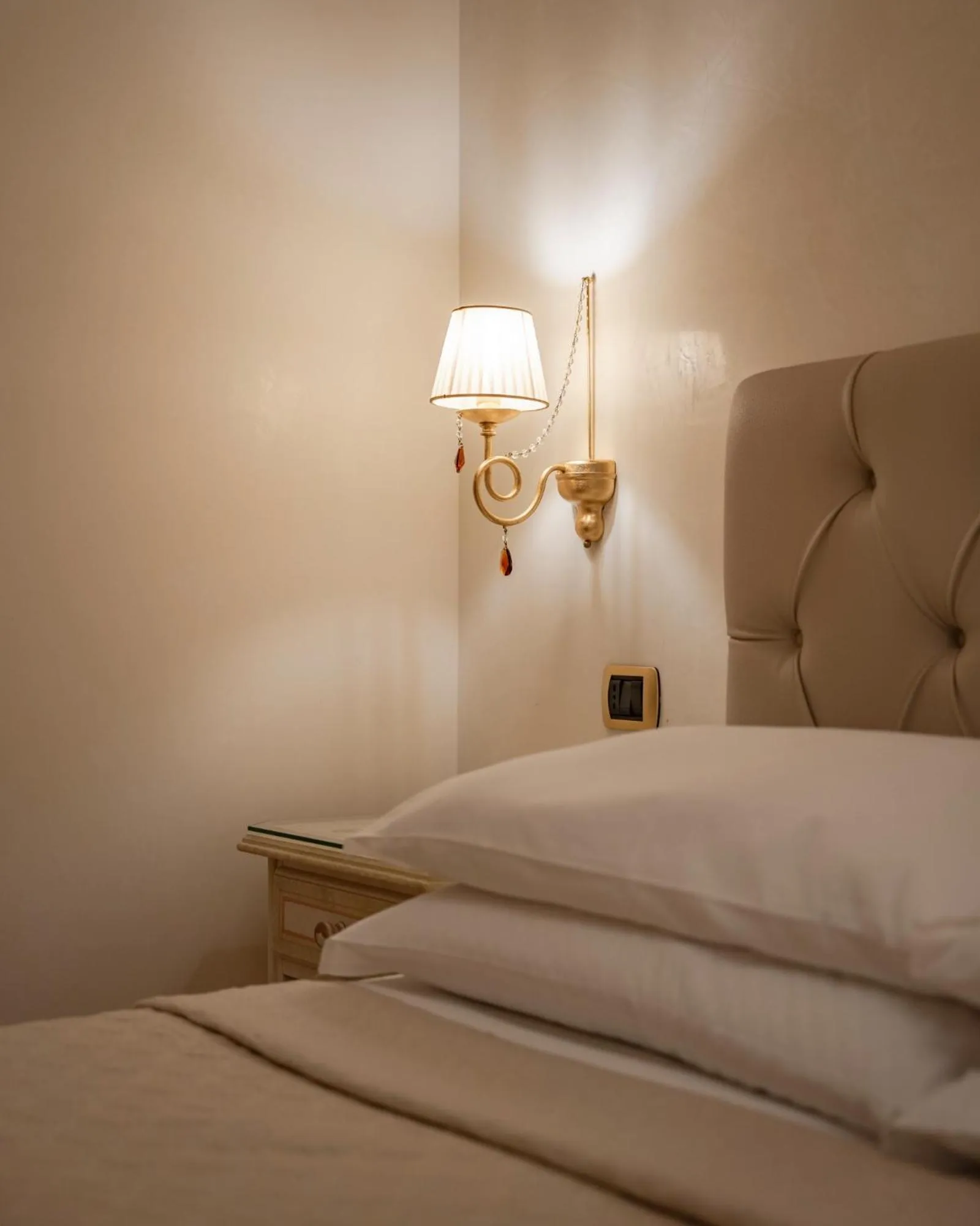 hair dresser in Villa Rosa Antico Dimora Storica