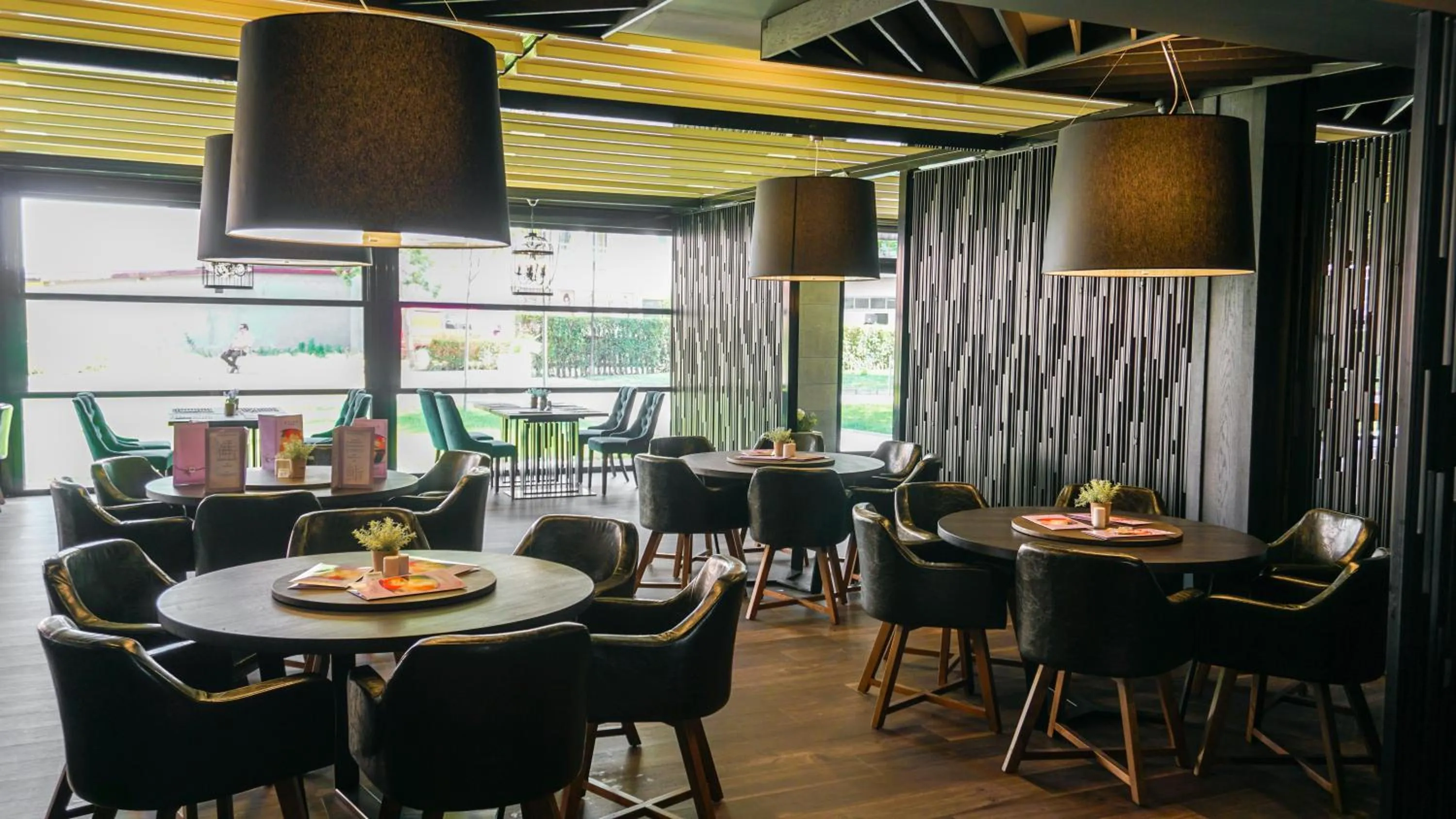 Restaurant/places to eat in DIT Evrika Beach Club Hotel - All Inclusive