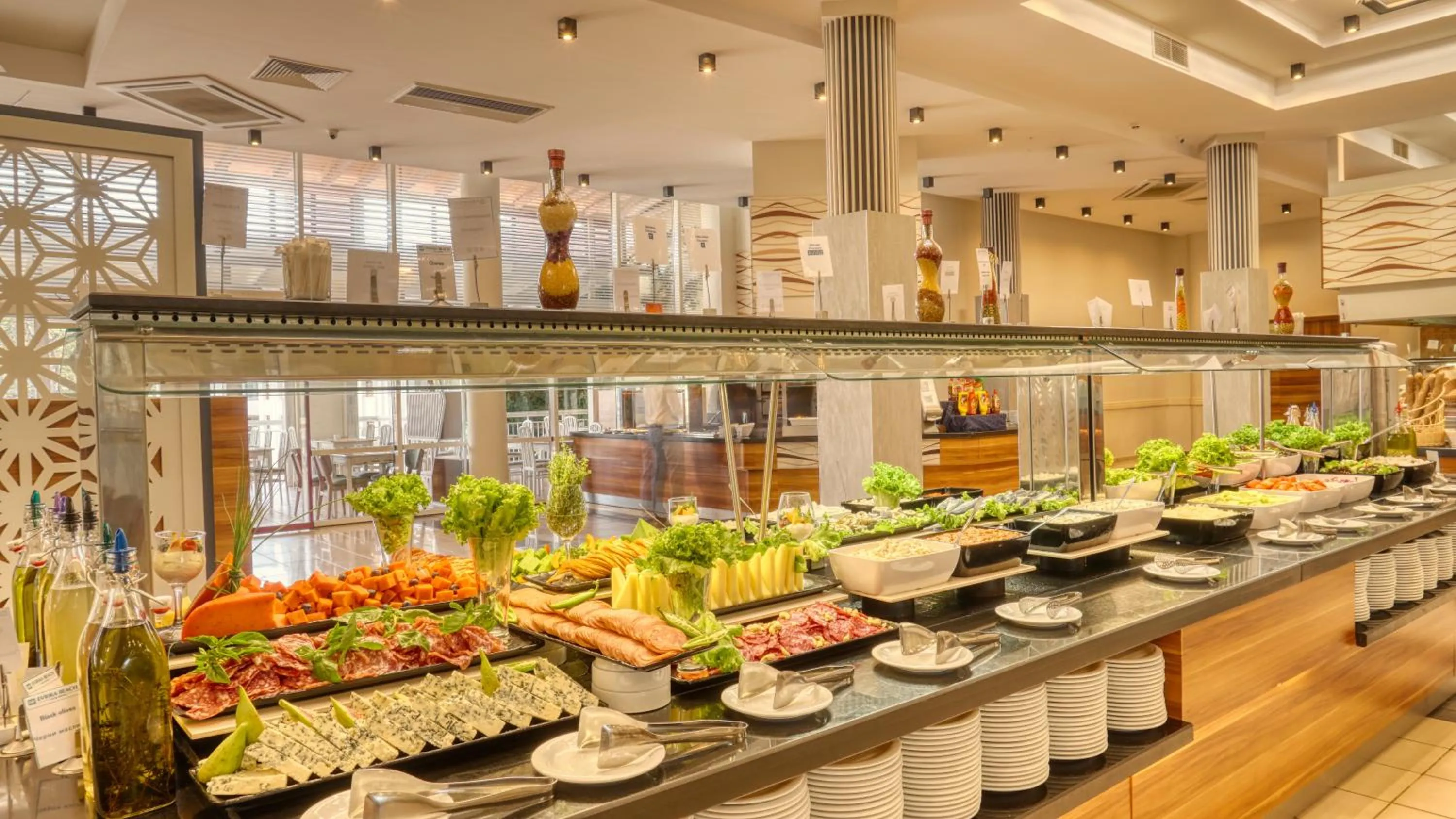 Restaurant/places to eat in DIT Evrika Beach Club Hotel - All Inclusive