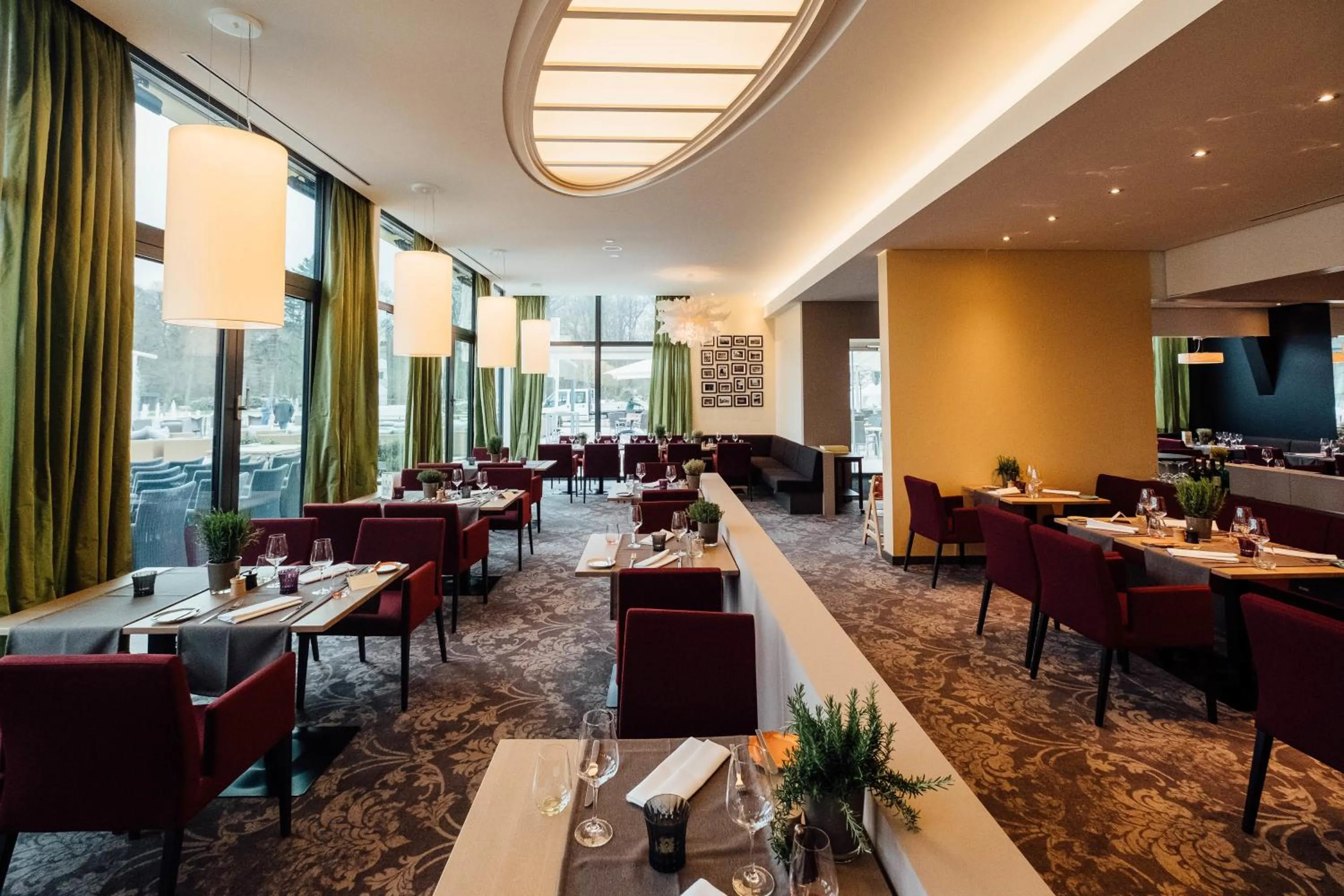 Restaurant/places to eat in Best Western Premier Park Hotel & Spa