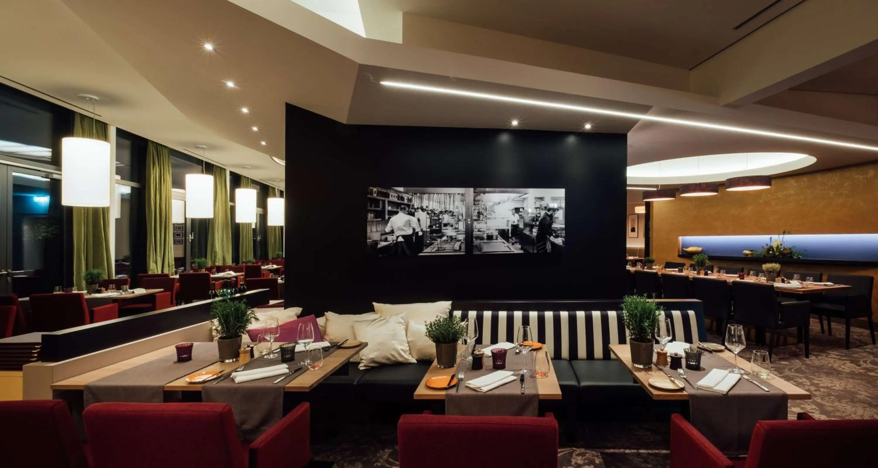 Restaurant/places to eat in Best Western Premier Park Hotel & Spa