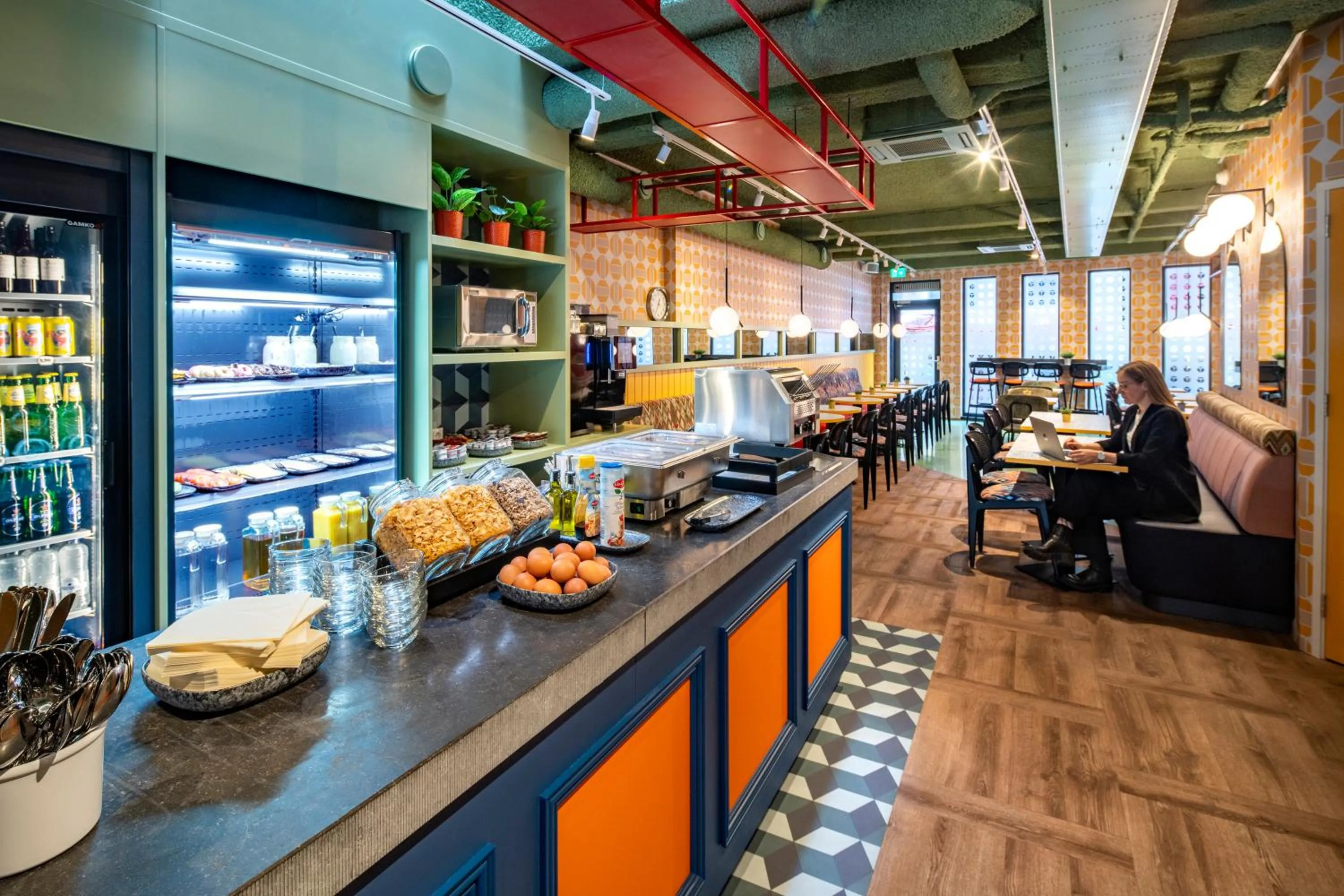 Tourist Inn One Amsterdam