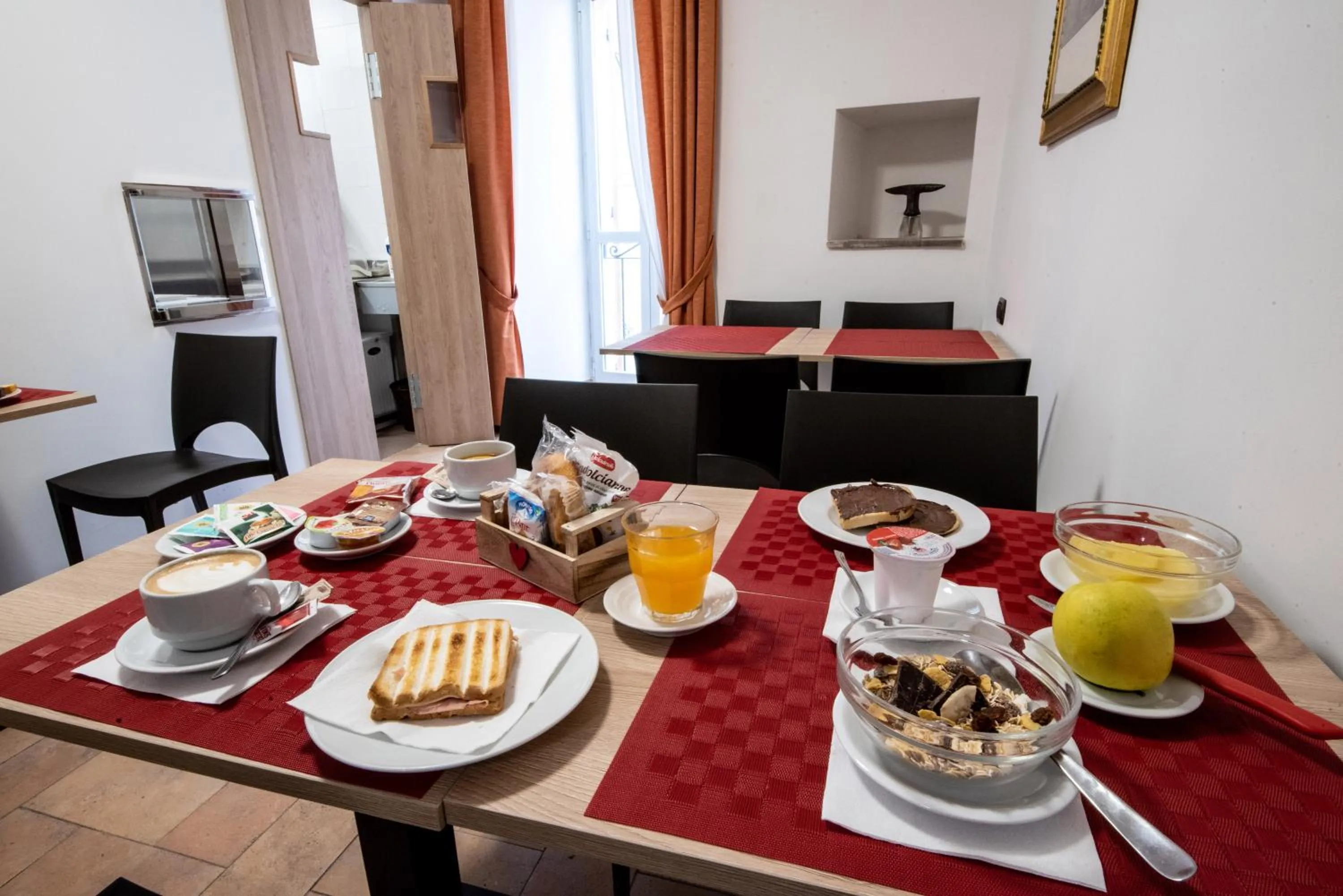 Buffet breakfast in Hotel Sole