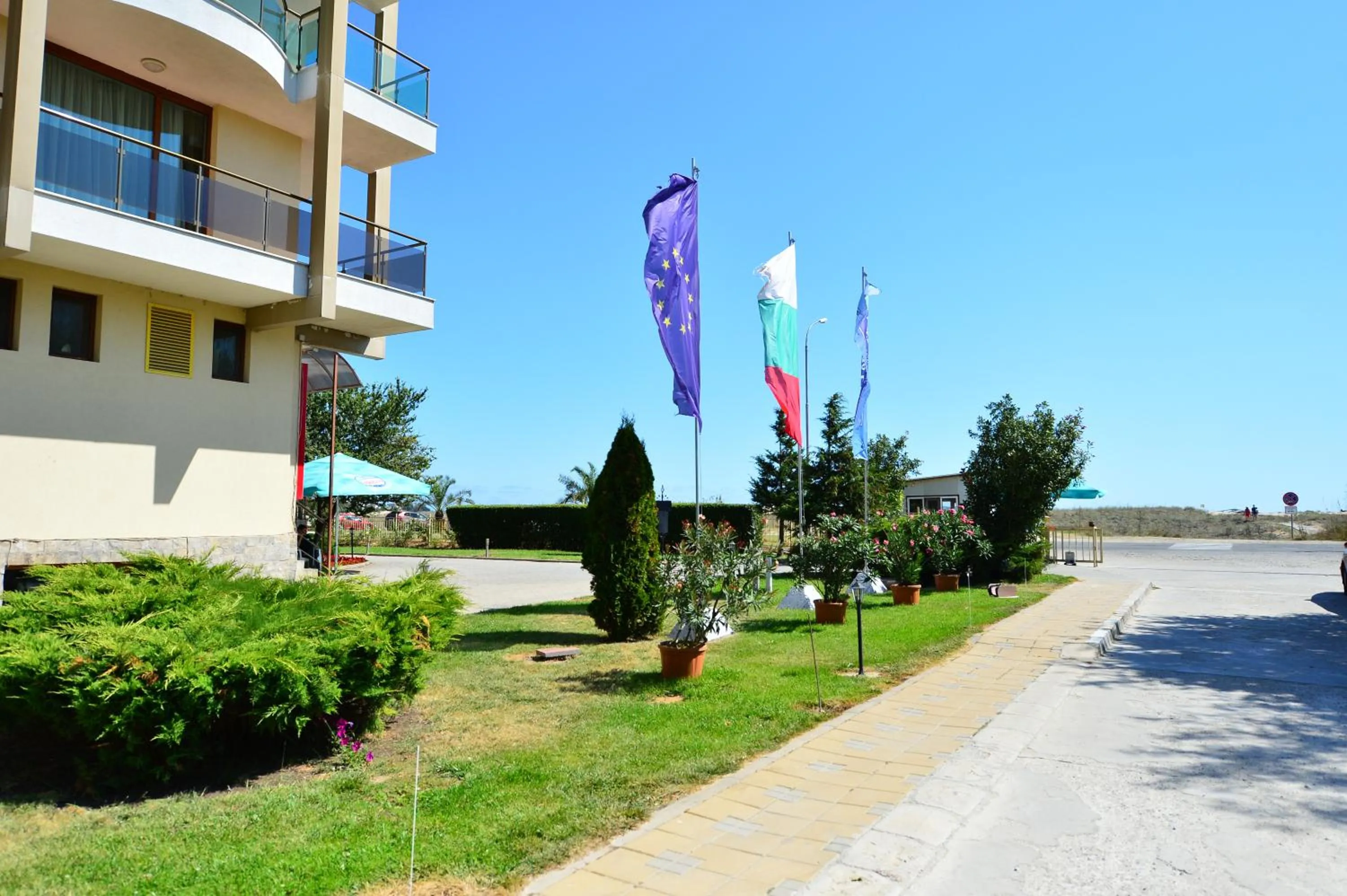 Property building in Aparthotel Hotel Prestige City II