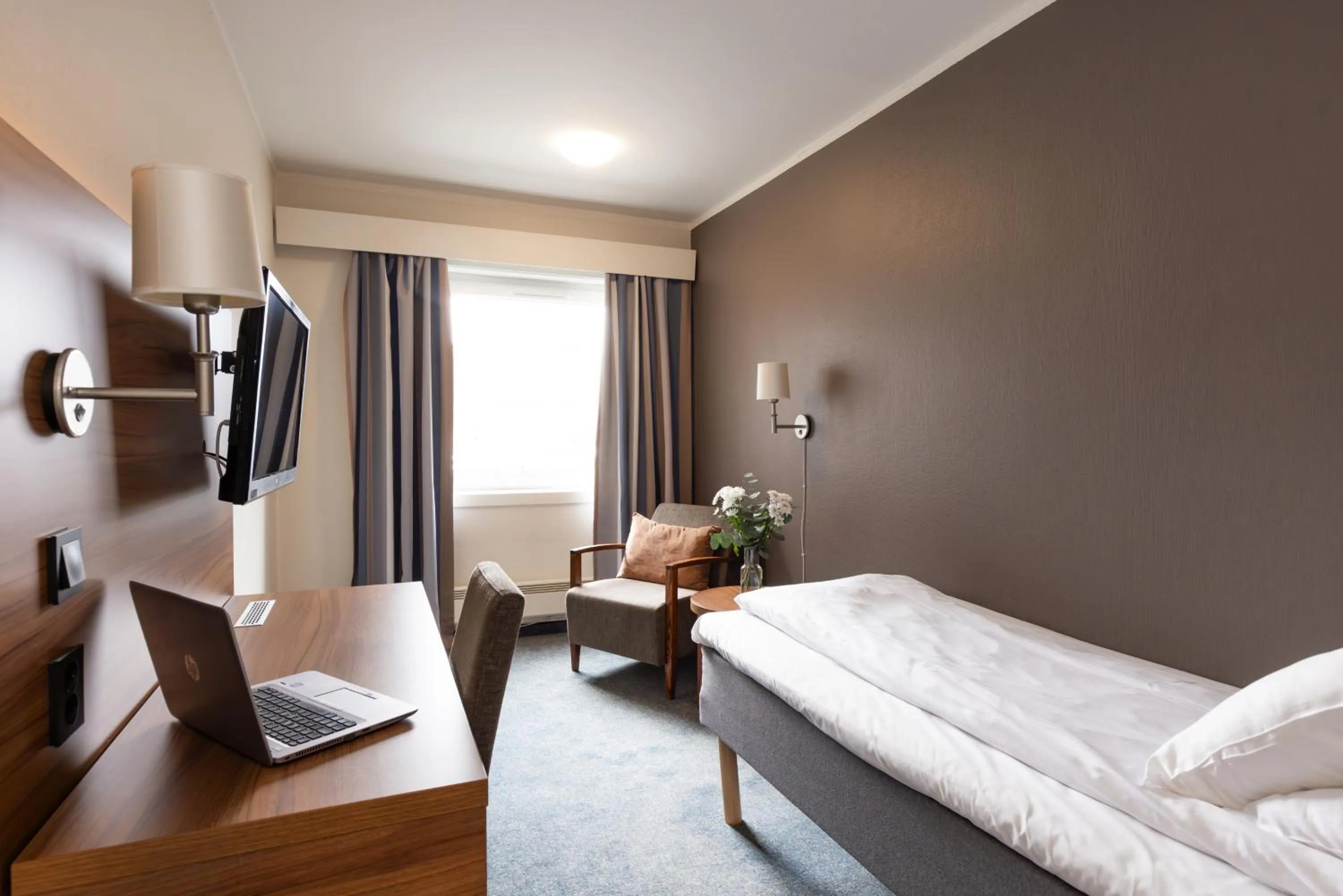 Bed in Thon Partner Hotel Backlund